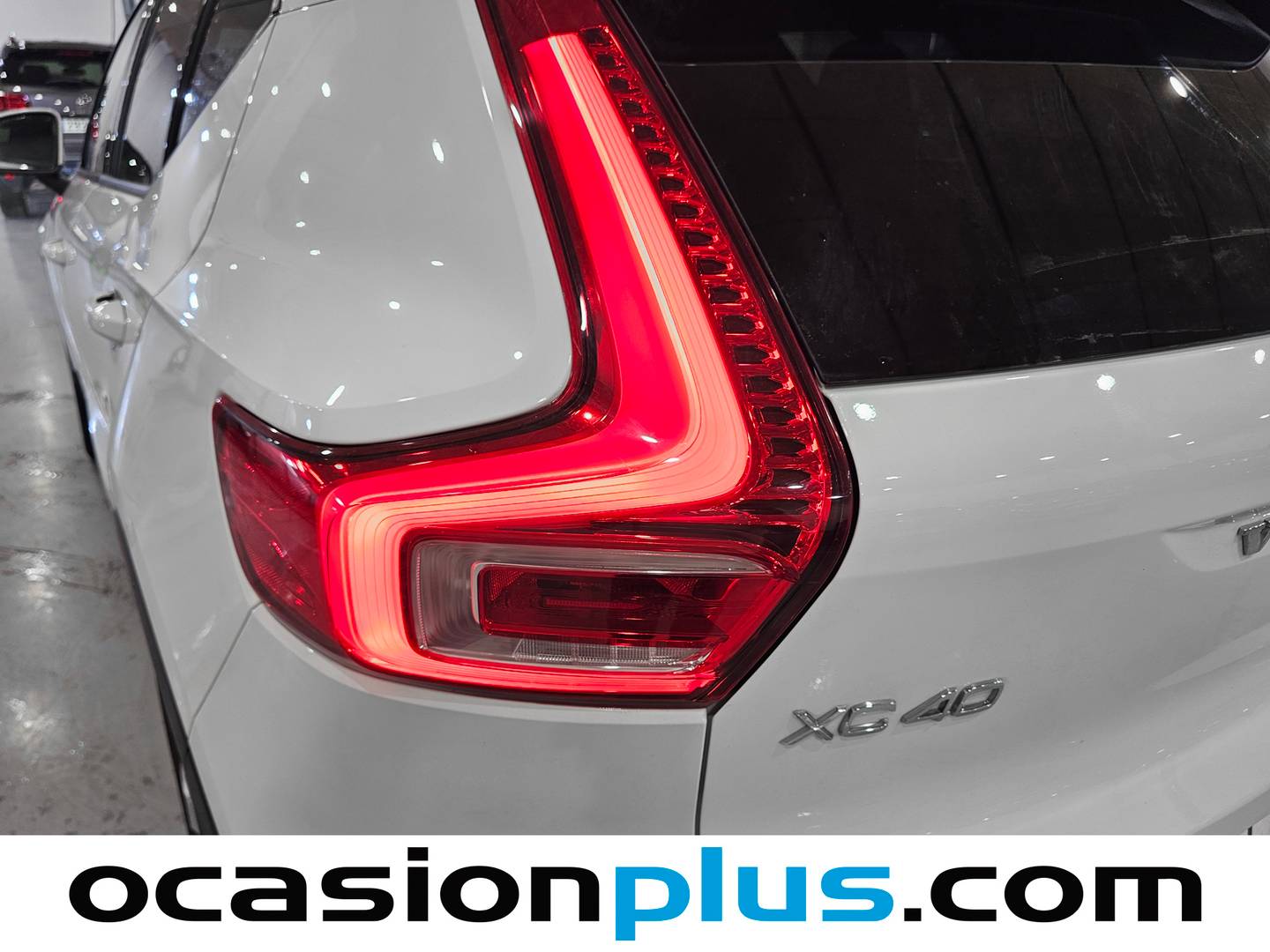 Volvo XC40 Volvo XC40 D3 Momentum AWD Auto (150 CV) automático