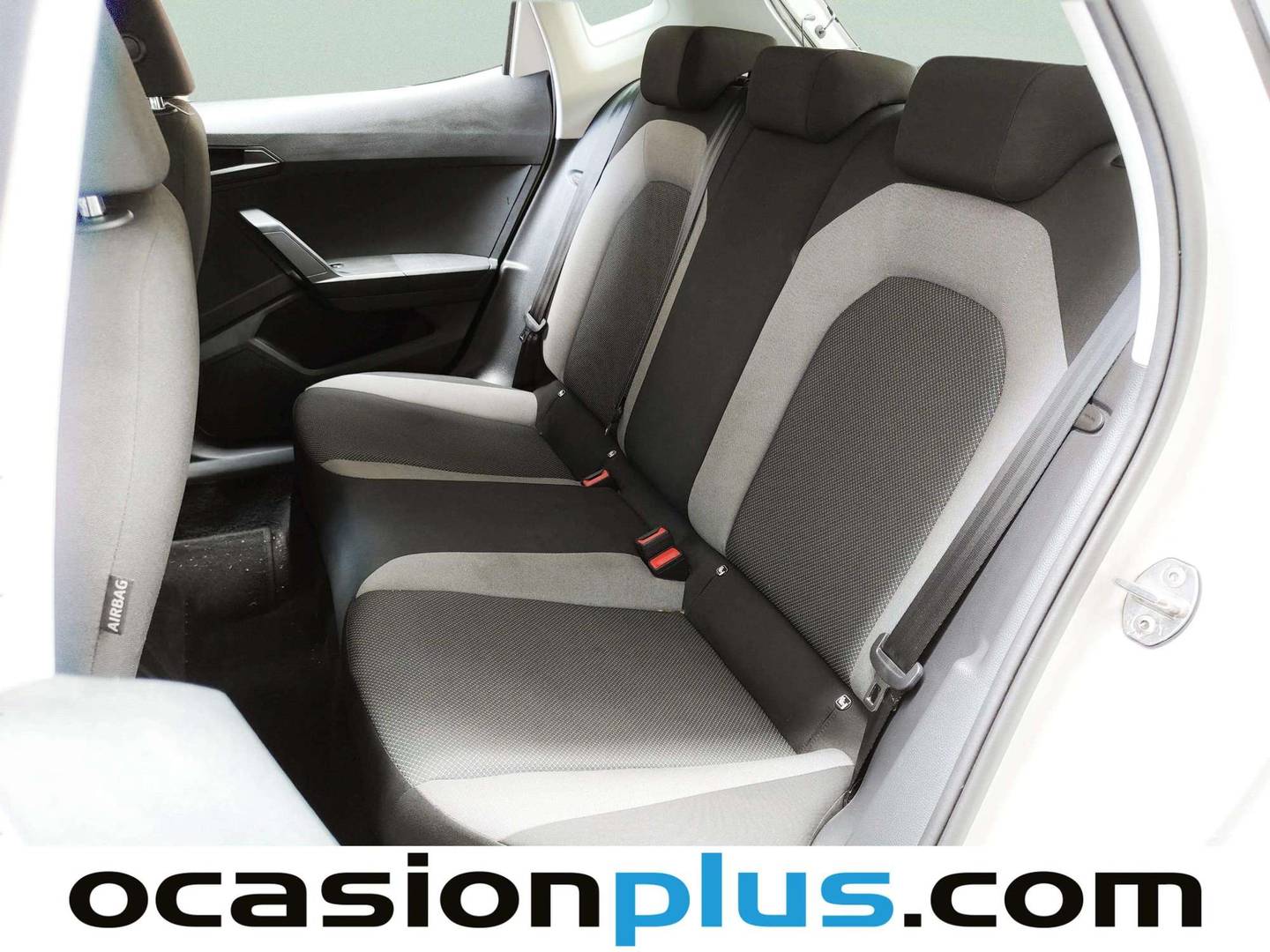 Foto asientos traseros Seat Ibiza Seat Ibiza 1.0 TSI Style Plus (115 CV)