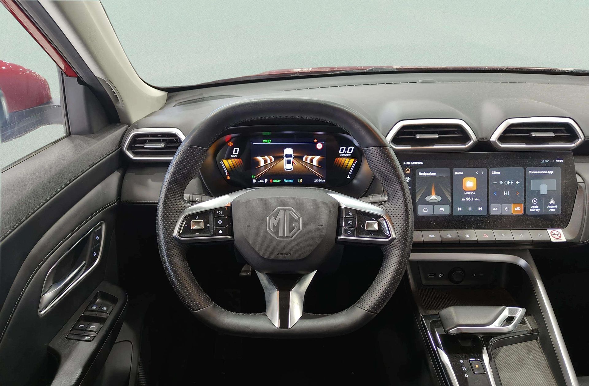 MG ZS 1.5 Hybrid+ Luxury - foto 23