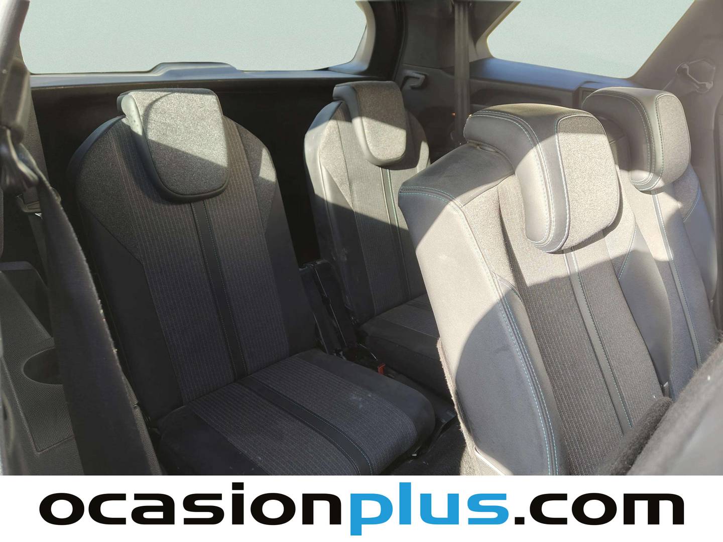 Foto asientos delanteros Peugeot 5008 Peugeot 5008 BlueHDi 130 S&S Allure (130 CV) EAT8 7 Plazas