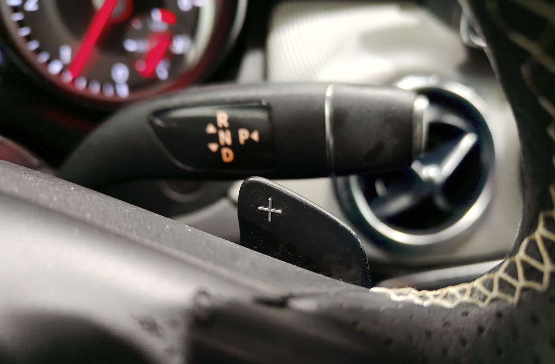 Mercedes-Benz GLA 220 d Urban - foto 27