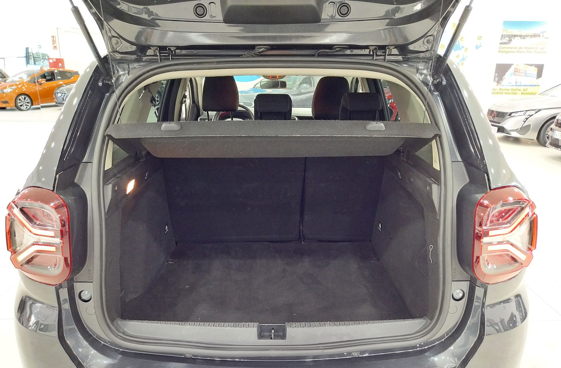 Dacia Duster Journey Go TCe EDC - foto 17
