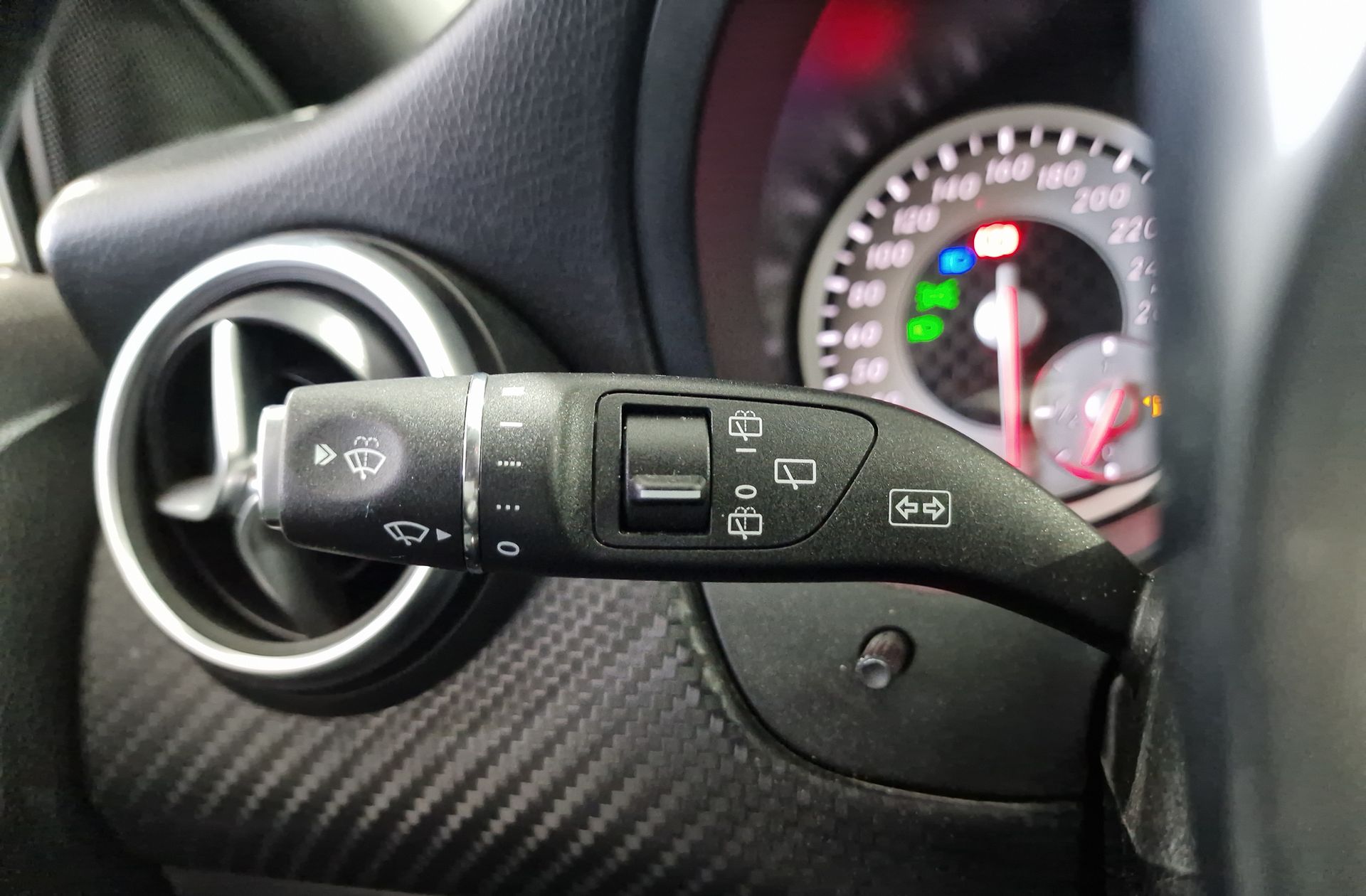 Mercedes-Benz Clase A 180 CDI AMG Line - foto 28