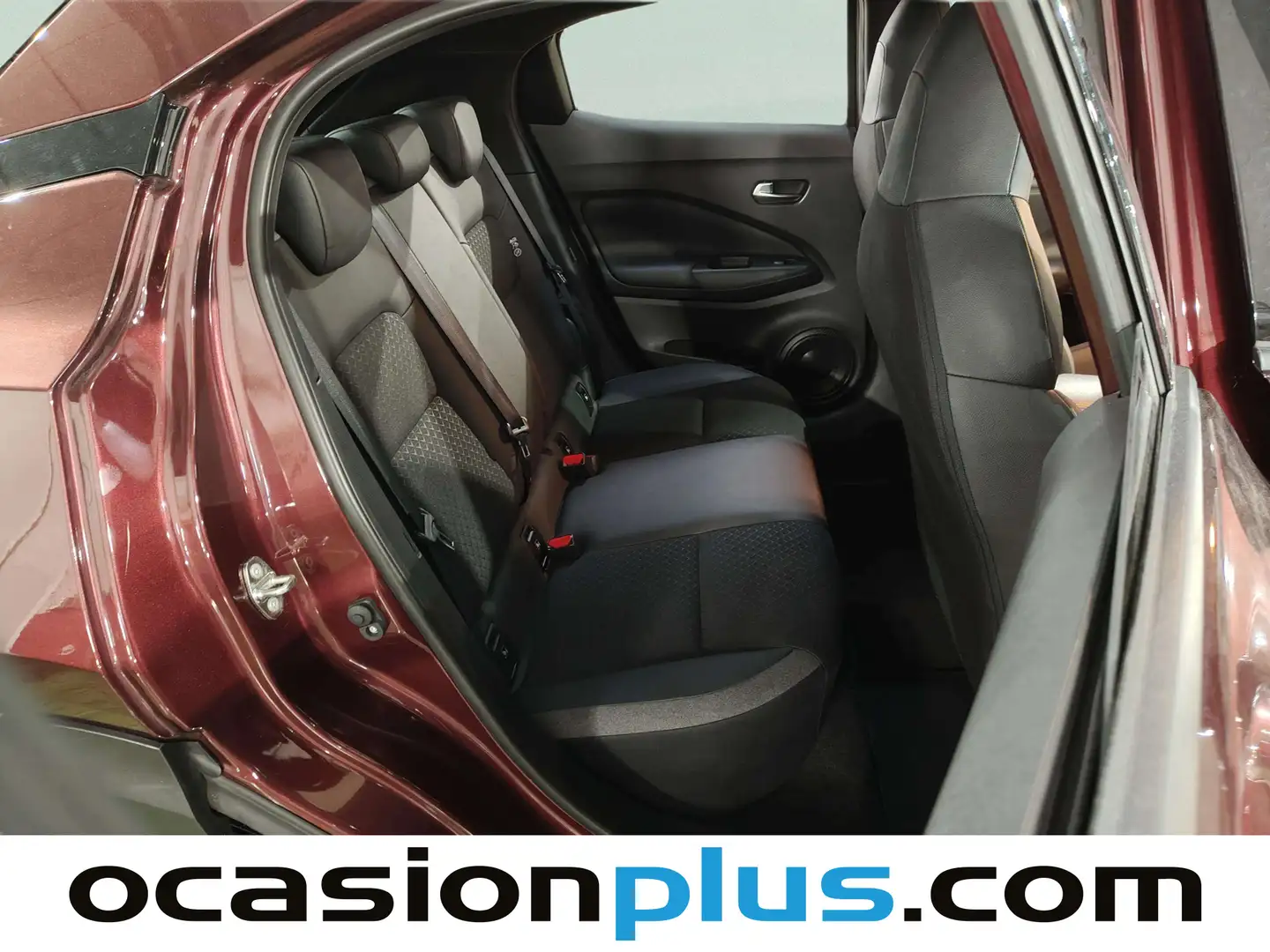 Foto Nissan JUKE Nissan Juke DIG-T N-Connecta 4x2 DCT (114 CV)