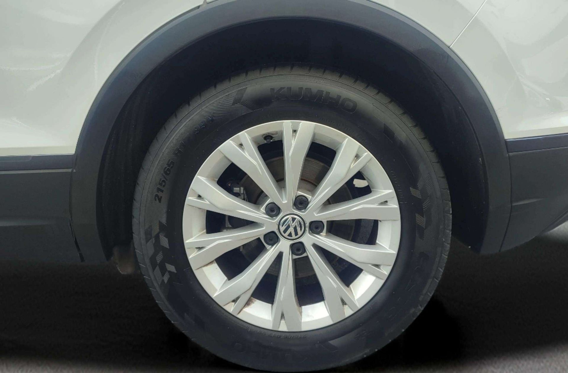 Volkswagen Tiguan Edition 2.0 TDI - foto 31