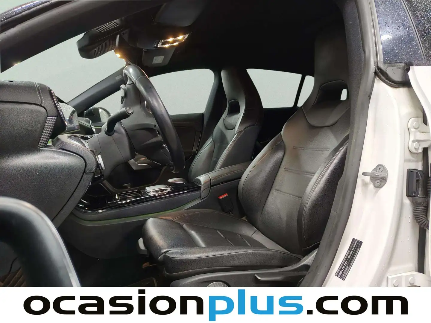 Foto Mercedes CLA Mercedes-Benz CLA Shooting Brake CLA Shooting Brake 180 (136 CV) Pack AMG