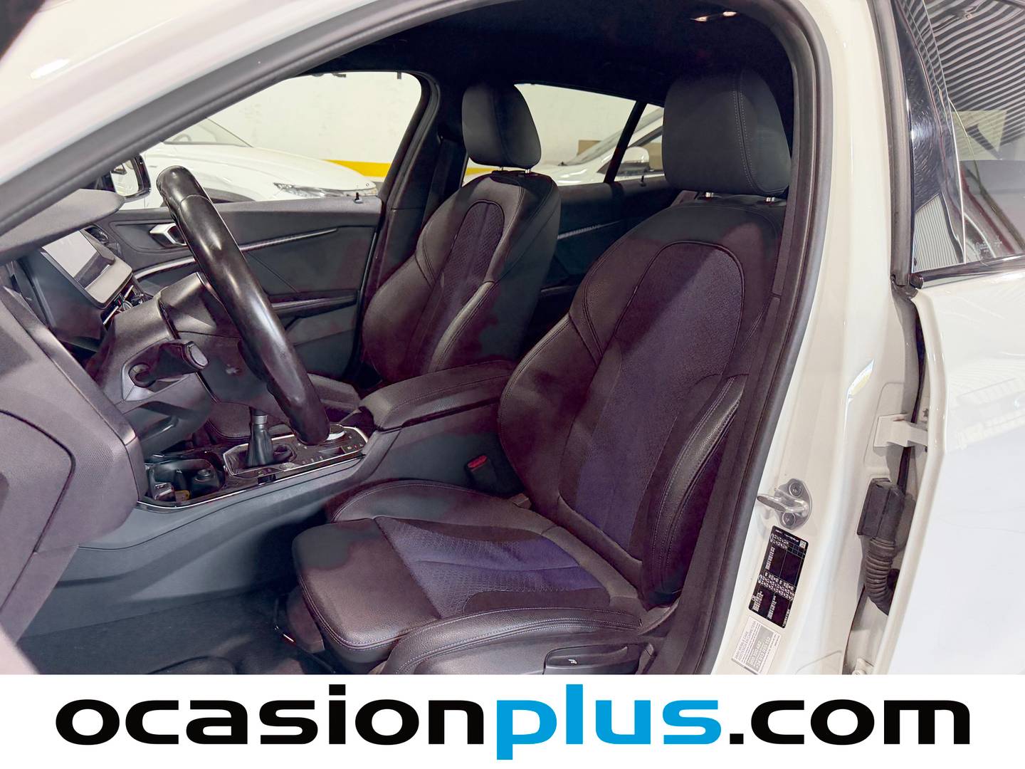 Foto asientos delanteros BMW Serie 1 BMW Serie 1 118d (150 CV) Pack M