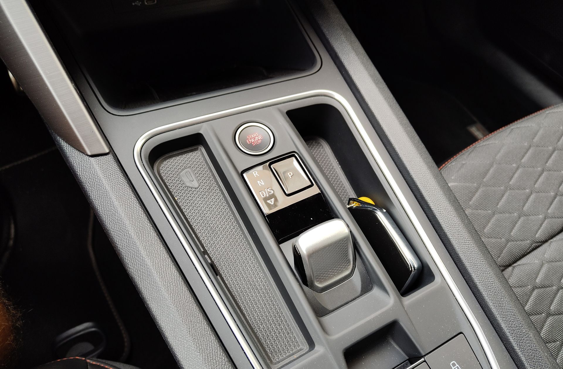 SEAT León 2.0 TDI FR XL Vision DSG - foto 5