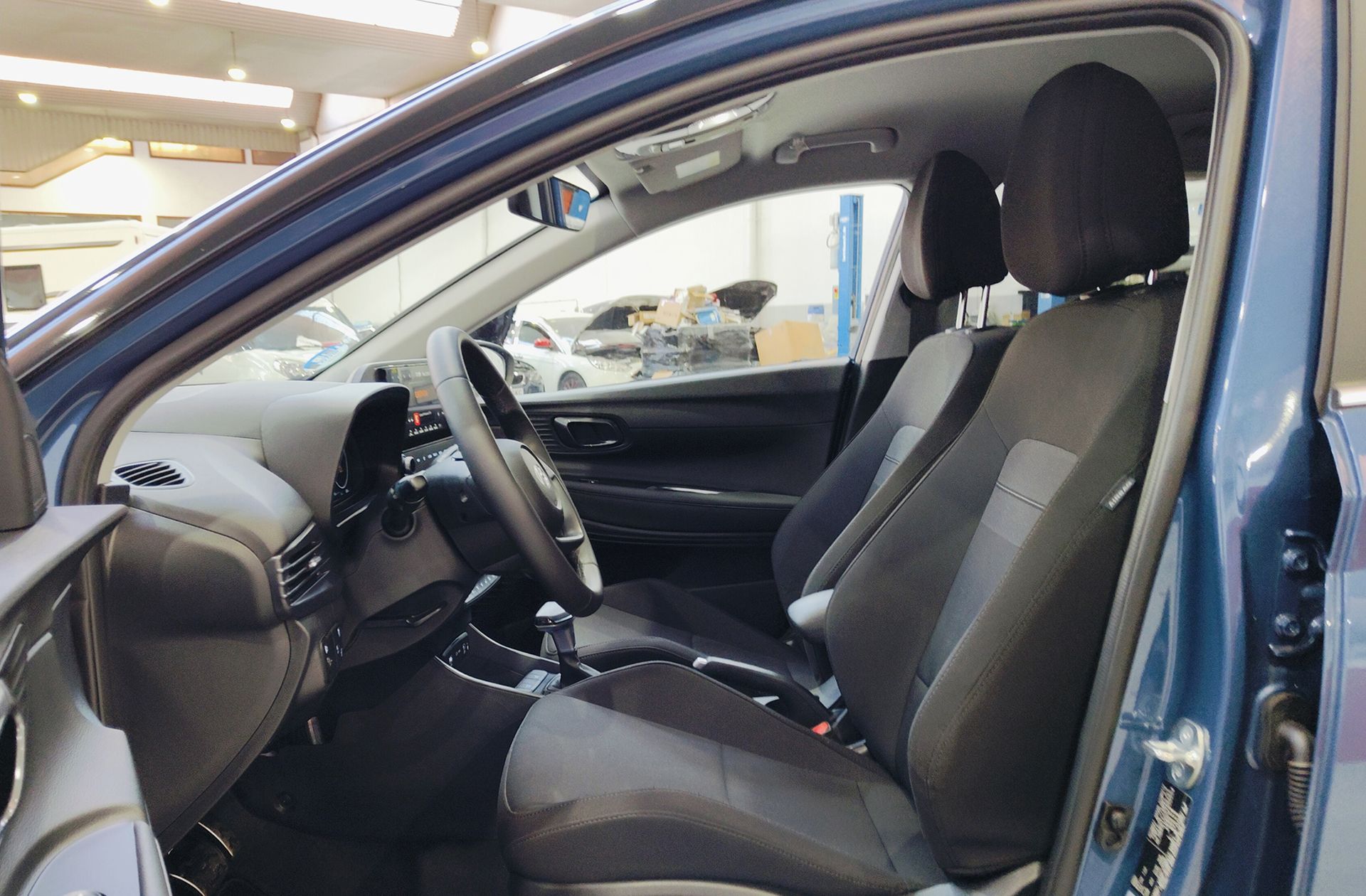Hyundai Bayon 1.0 T-GDi 48V Tecno DCT - foto 11