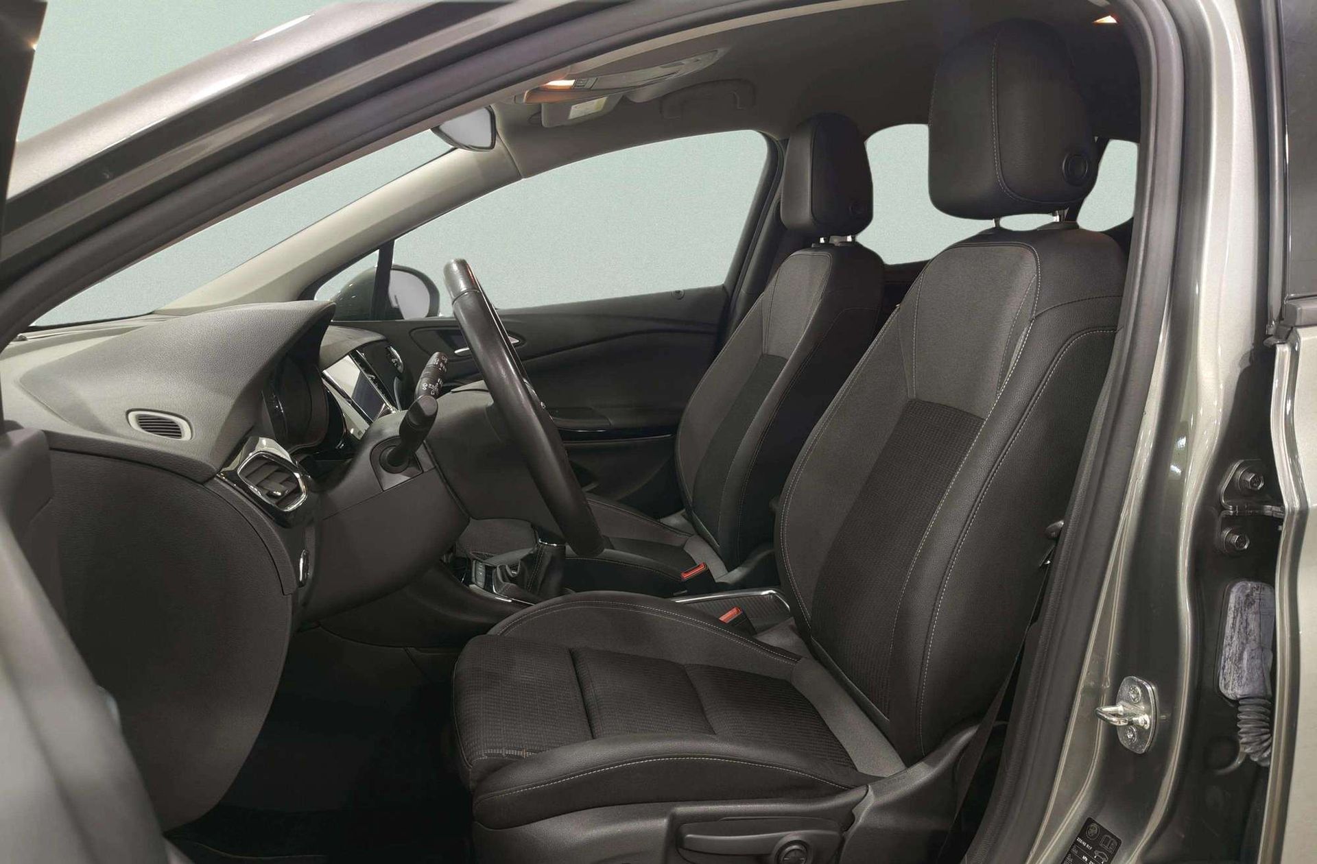 Opel Astra 1.5 D Elegance - foto 13