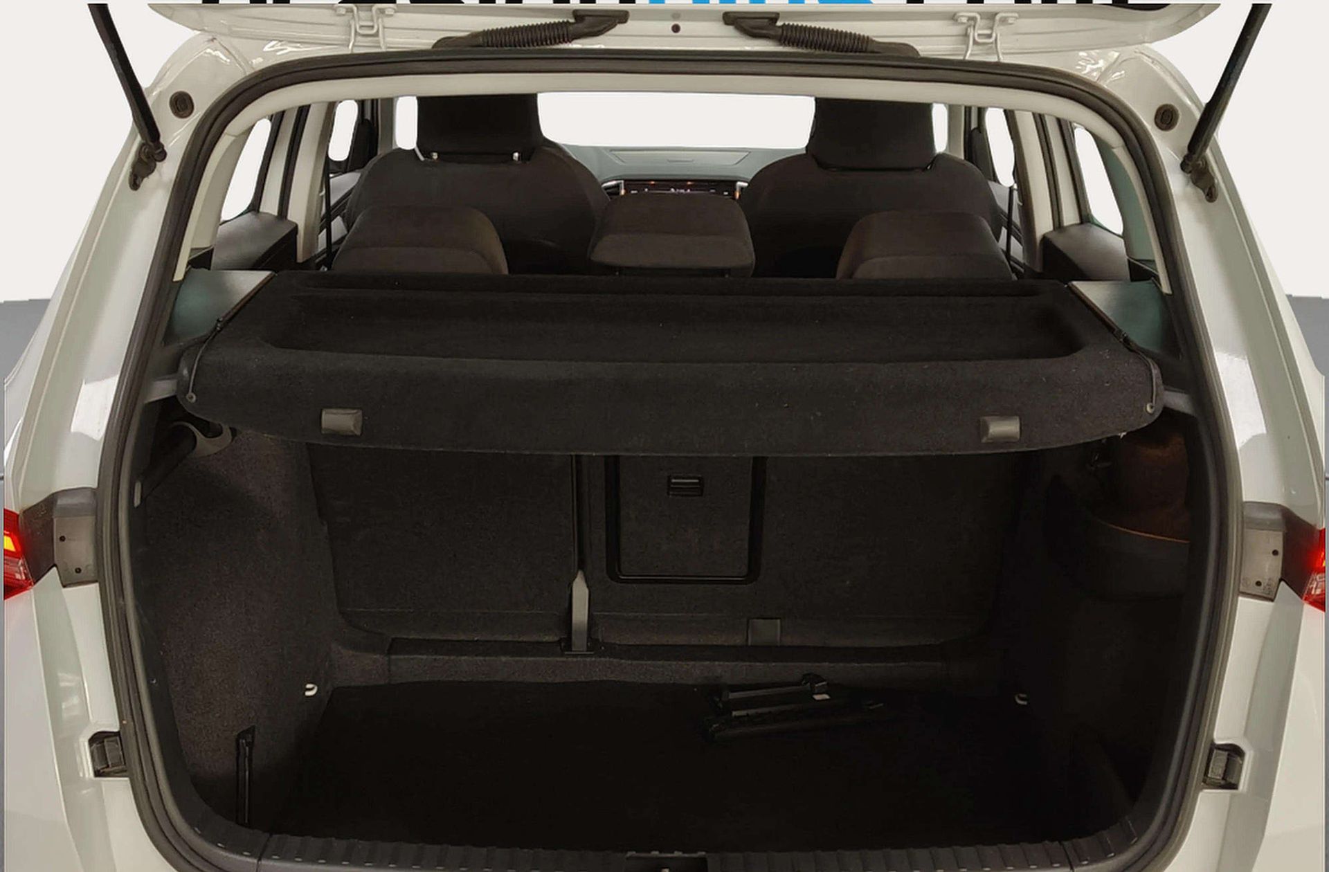 Škoda Karoq 2.0 TDI Selection - foto 18
