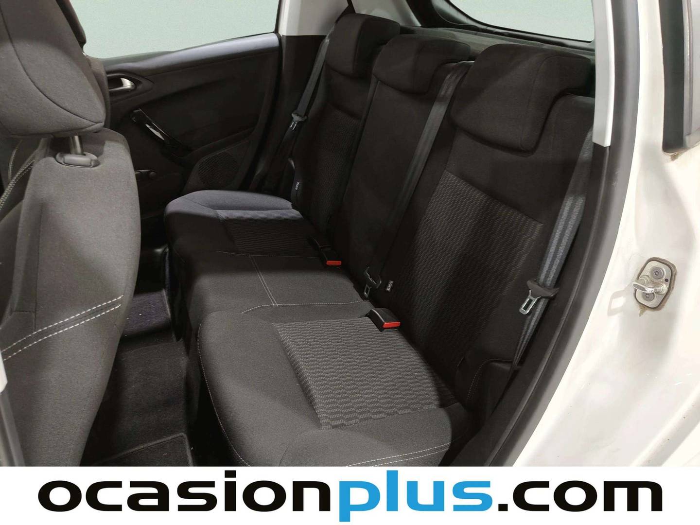 Foto asientos traseros Peugeot 208 Peugeot 208 1.4 HDi Style (68 CV)