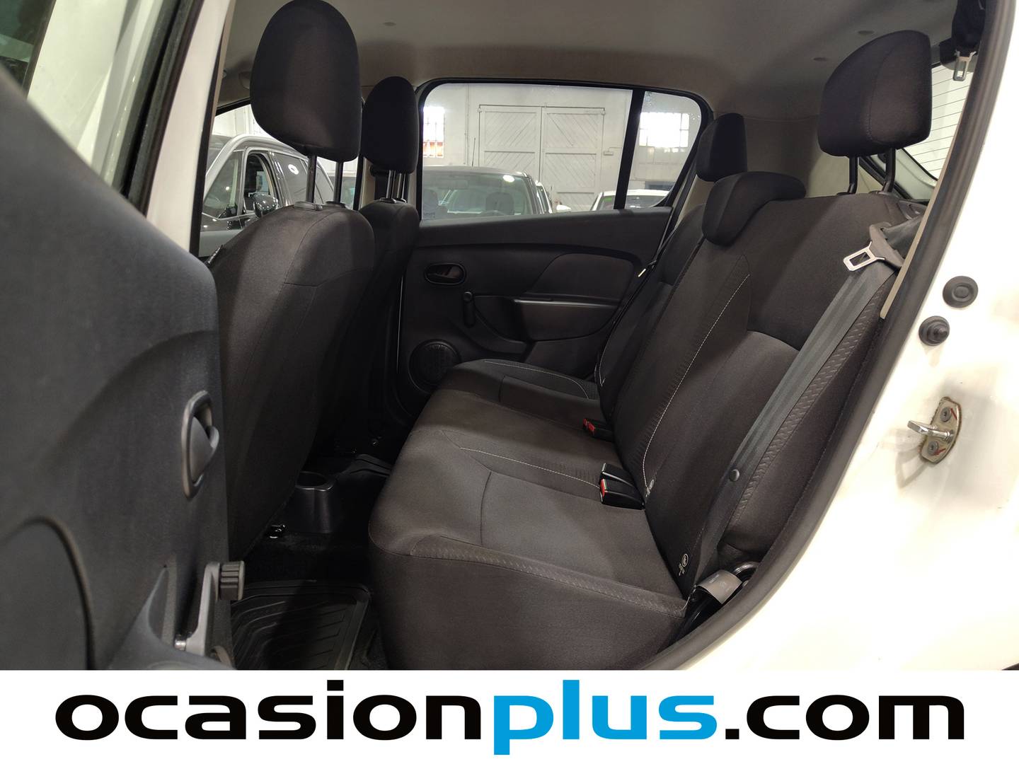 Foto asientos traseros Dacia Sandero Dacia Sandero Essential 1.0 (73 CV)