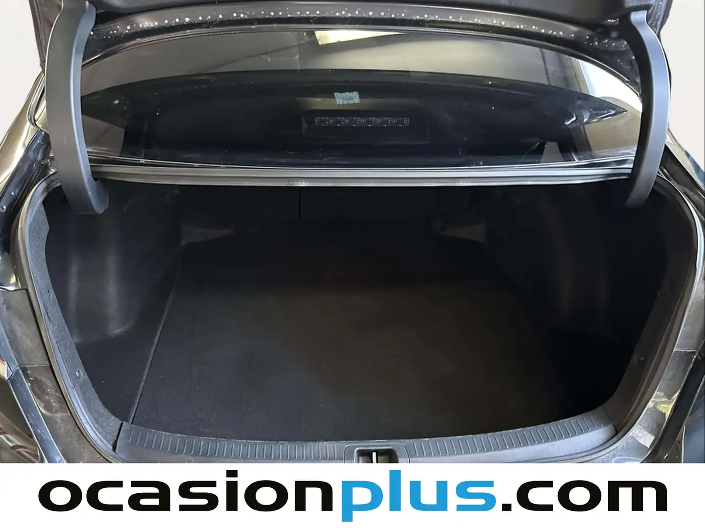 Foto Toyota Corolla Toyota Corolla 140H Style Edition (140 CV)