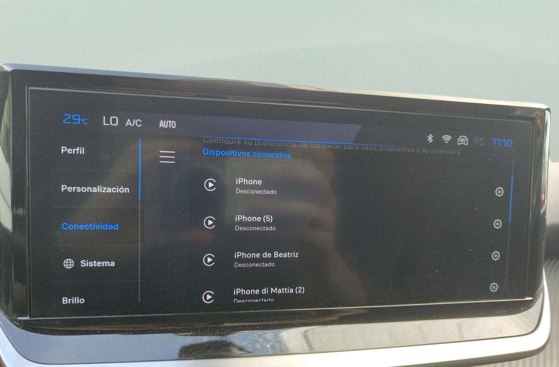 Peugeot 2008 Allure Hybrid eDCS6 - foto 35