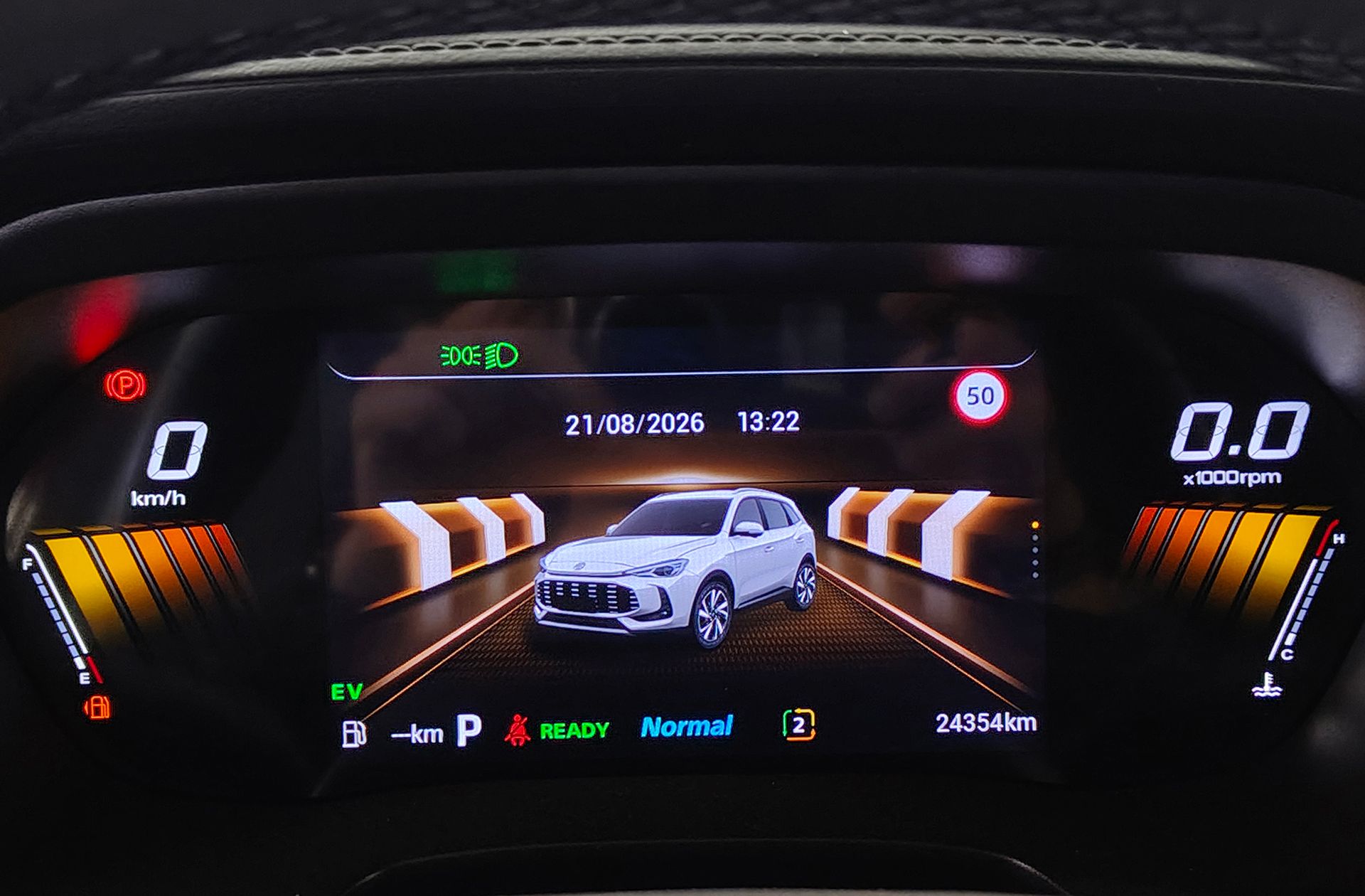 MG ZS 1.5 Hybrid+ Luxury - foto 24