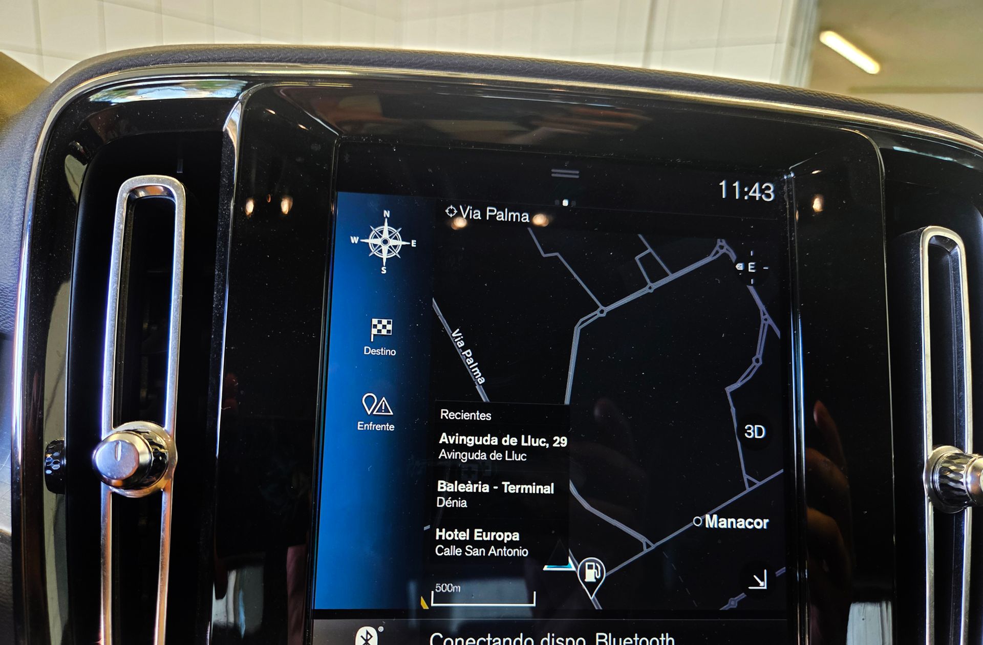 Volvo XC40 T3 Momentum - foto 8