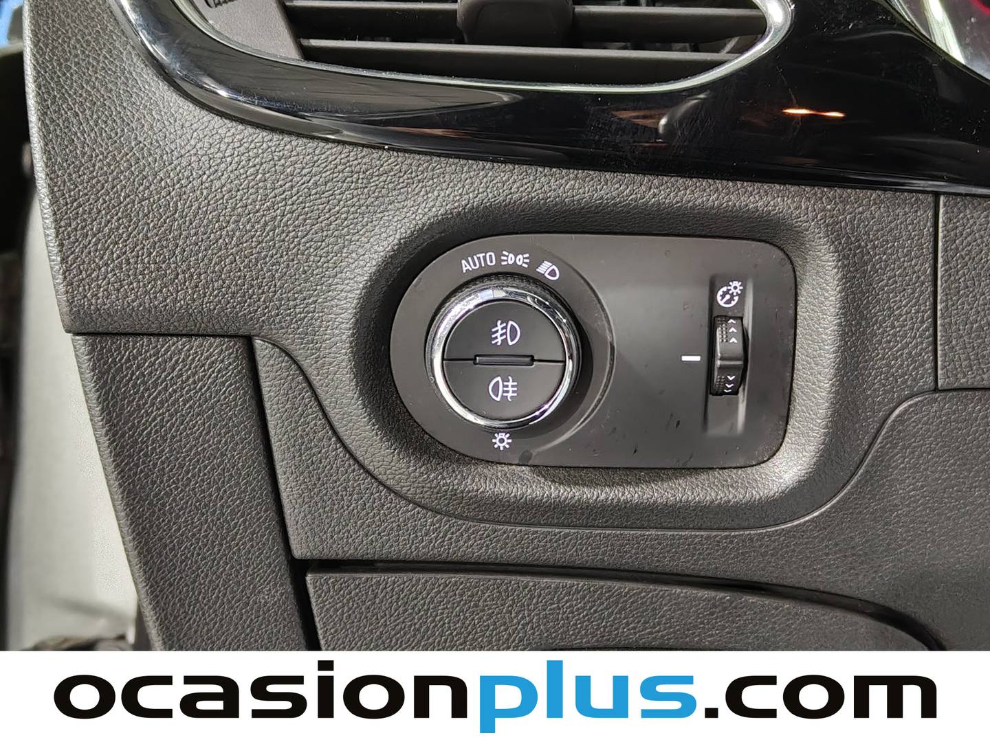 Paquetes del Opel Astra Opel Astra 1.6 CDTi S&S Dynamic (136 CV)