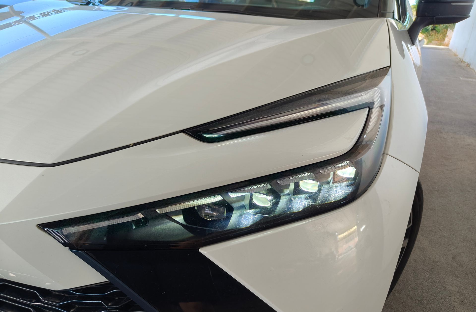 Toyota C-HR 200H Premiere Edition - foto 14