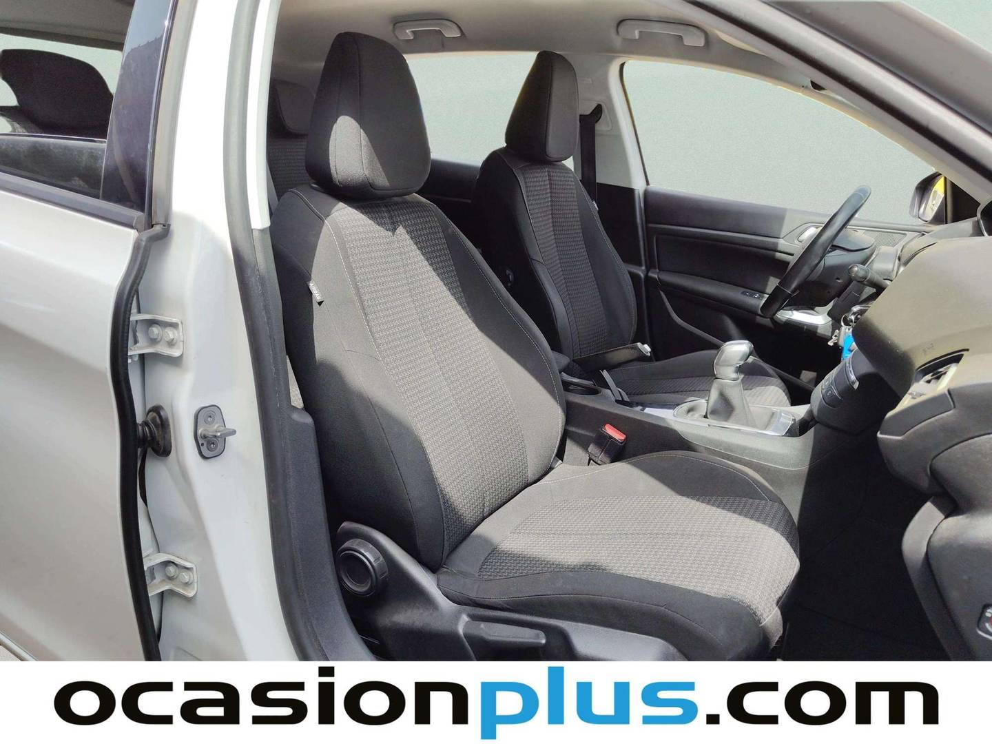Peugeot 308 Peugeot 308 PureTech 110 S&S Style (110 CV) gasolina