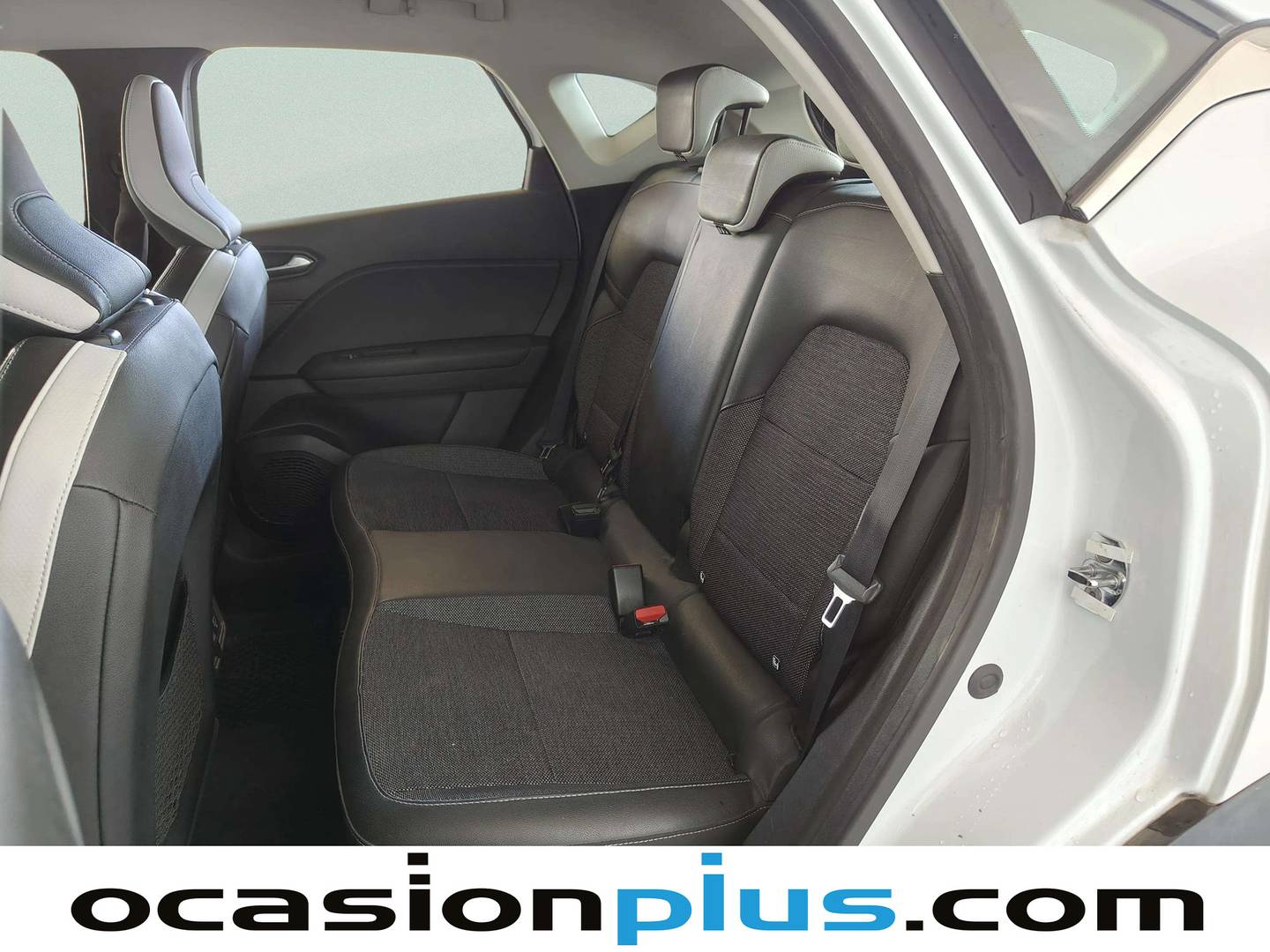 Foto Renault Captur Renault Captur Zen TCe Micro Híbrido (140 CV) EDC GPF