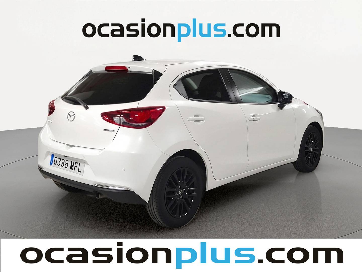Foto trasera Mazda Mazda2 Mazda Mazda 2 1.5 GE Black Tech Edition (75 CV) derecha