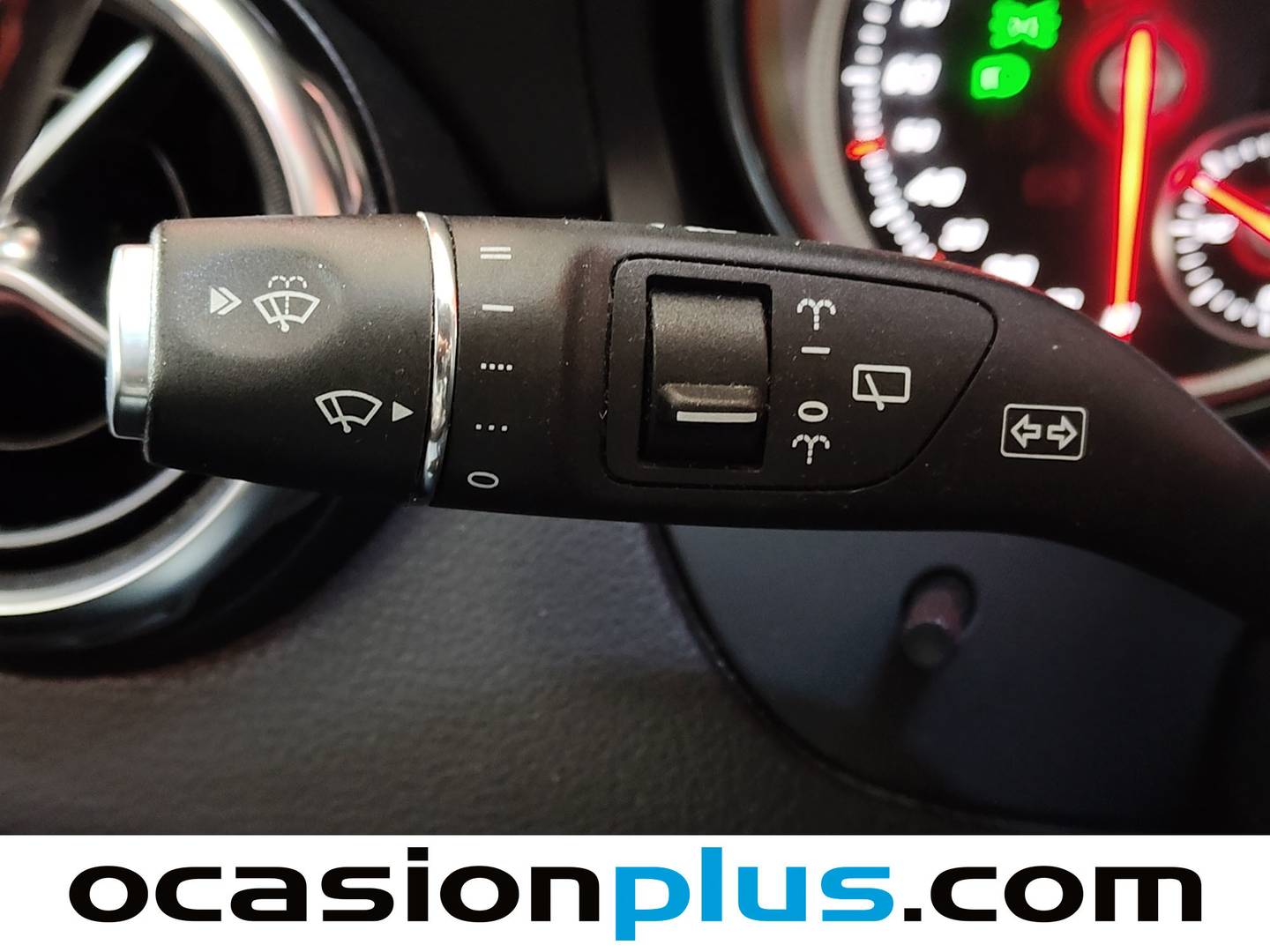 Foto Mercedes GLA Mercedes-Benz GLA 200 d (136 CV) Pack AMG