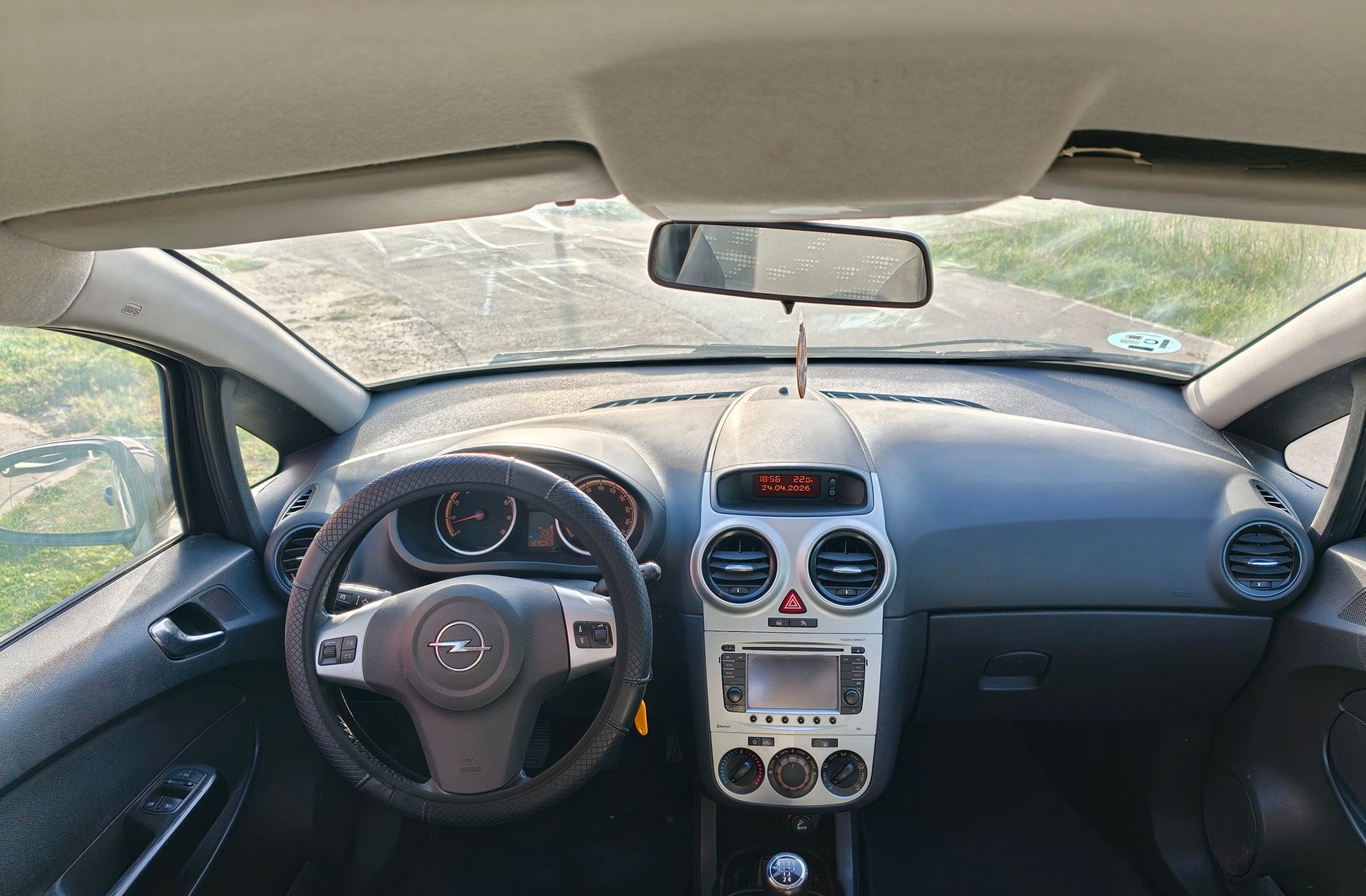 Opel Corsa 1.2 Selective - foto 6
