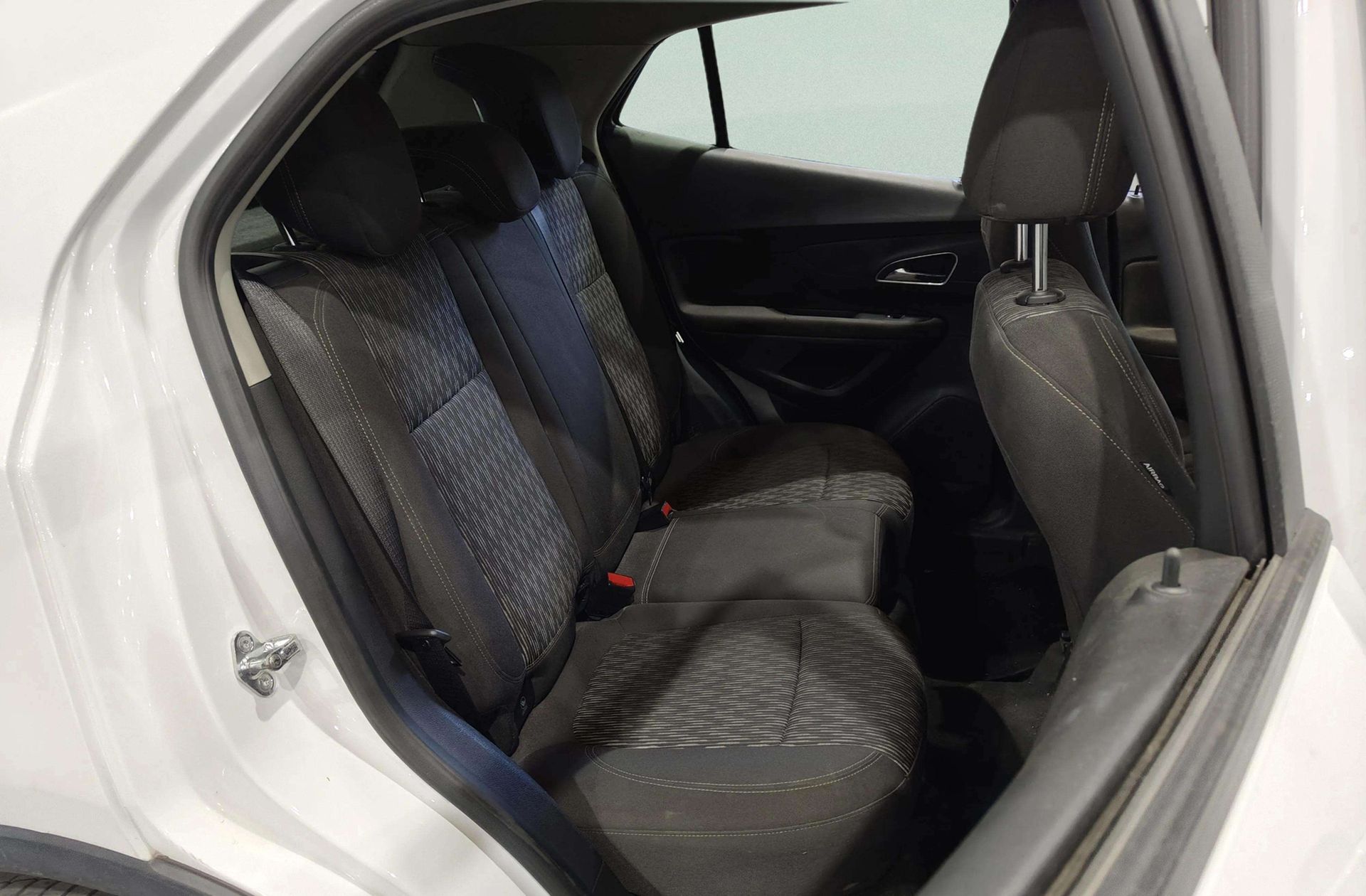 Opel Mokka 1.7 CDTi Selective 4x2 - foto 15