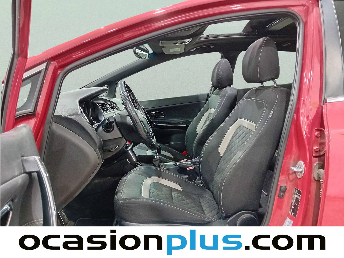 Foto asientos delanteros KIA Ceed Kia Ceed 1.0 T-GDi GT Line Eco-Dynamics (120 CV)