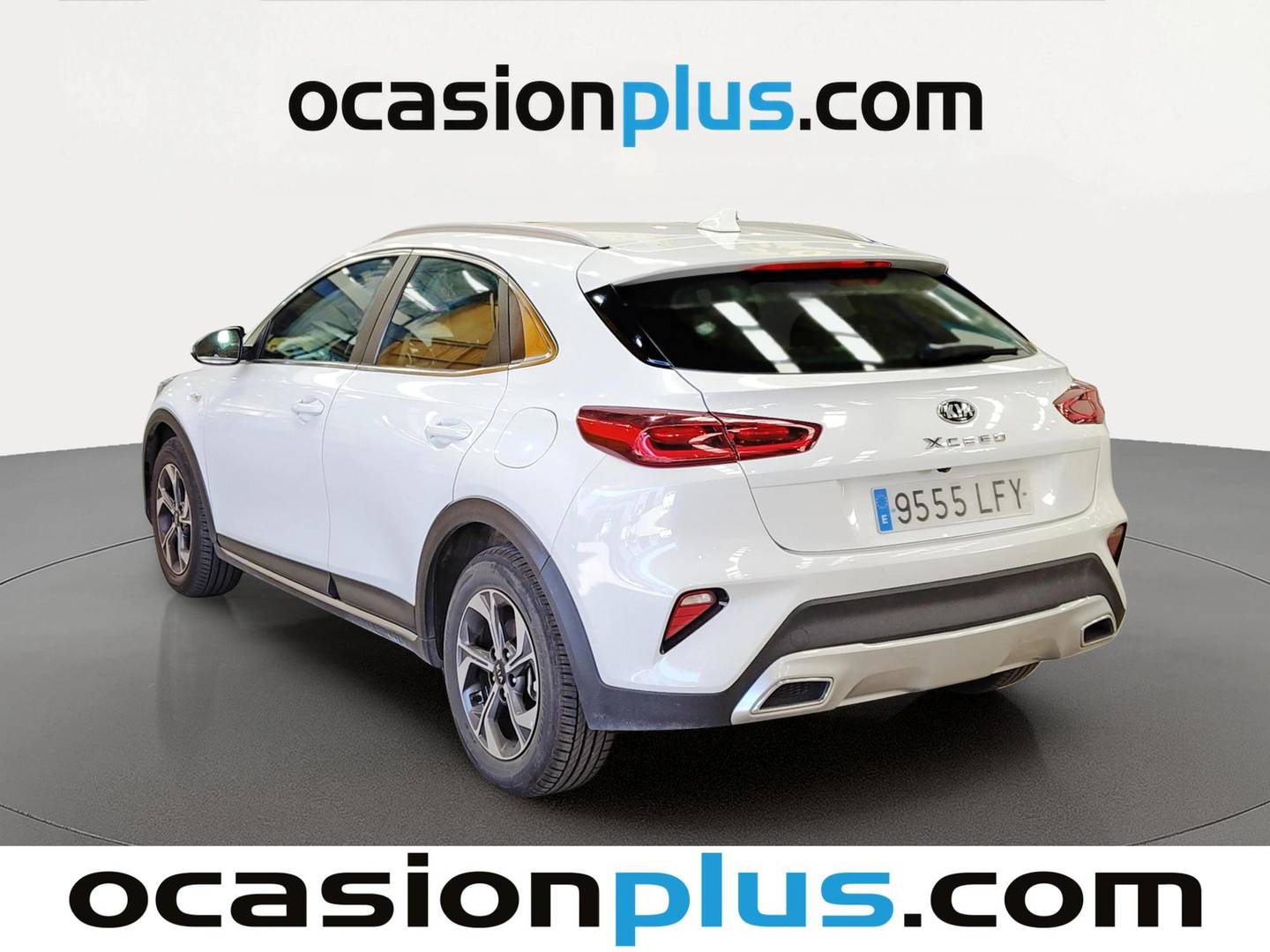 Foto trasera KIA XCeed KIA XCeed 1.0 T-GDi Drive (120 CV) izquierda