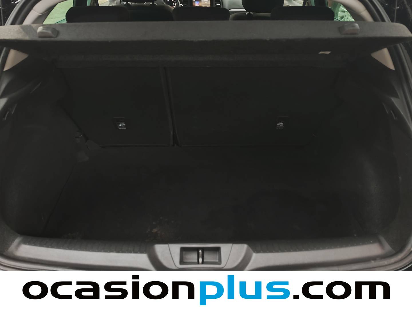 Foto asientos delanteros Renault Mégane Renault Megane Intens TCe (115 CV) GPF
