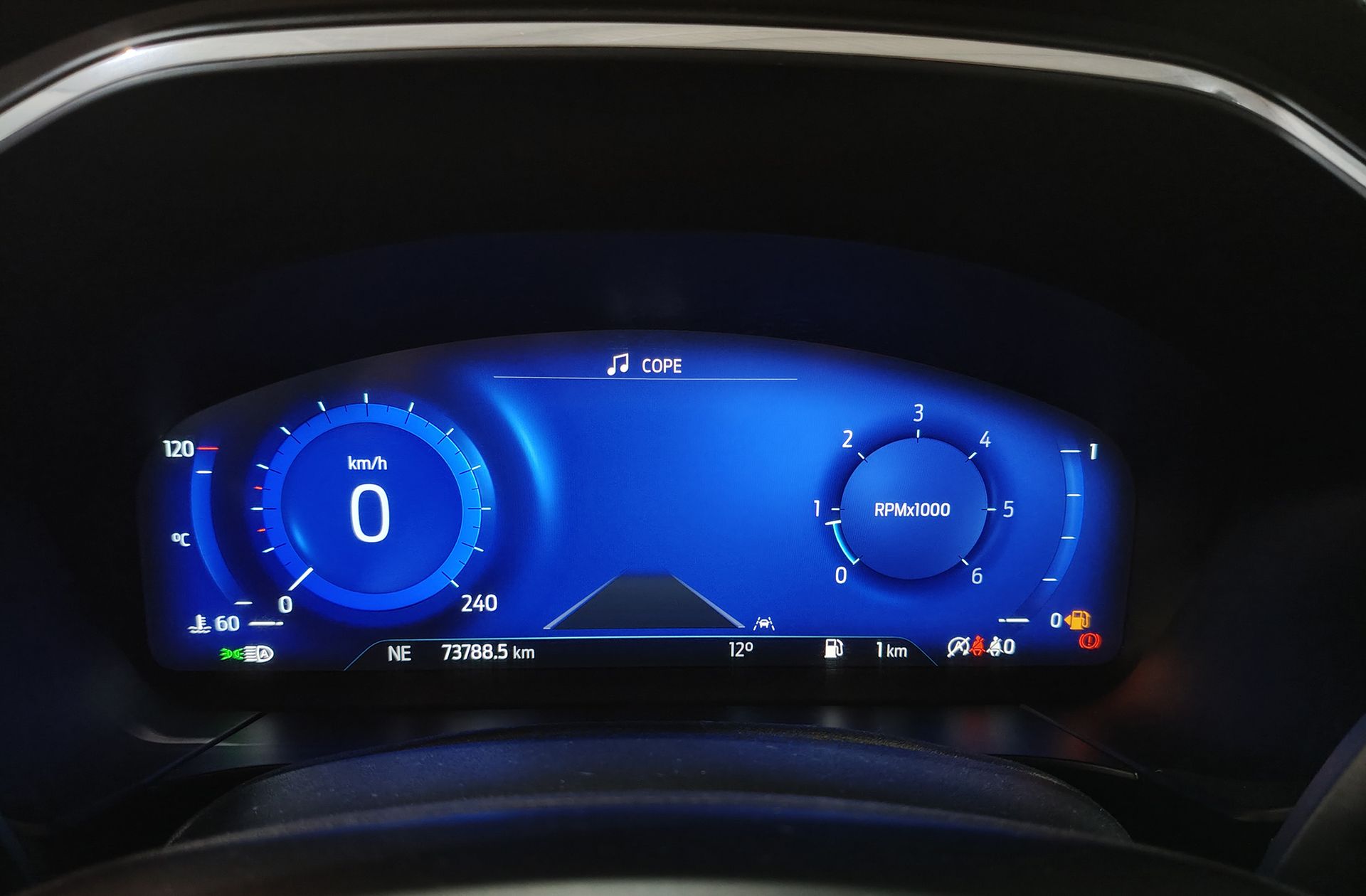 Ford Kuga 1.5 EcoBlue Titanium - foto 26