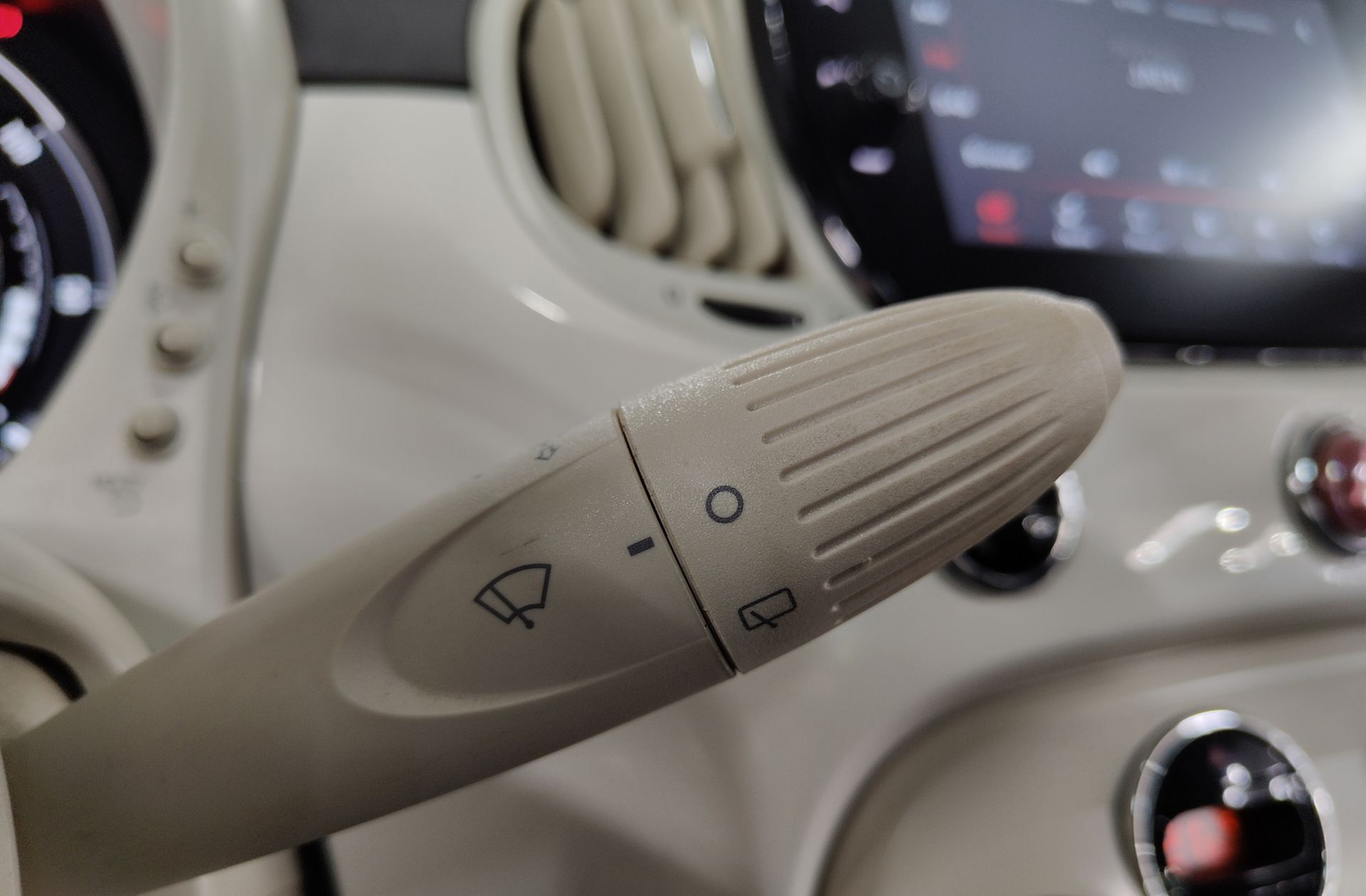 Fiat 500 1.0 Hybrid Dolcevita - foto 24
