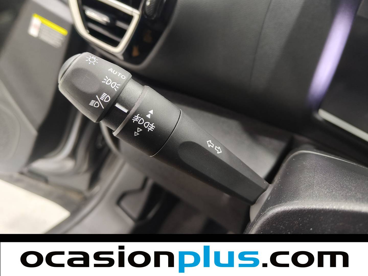 Foto Citroën C4 Citroen C4 PureTech 130 S&S Plus (131 CV)