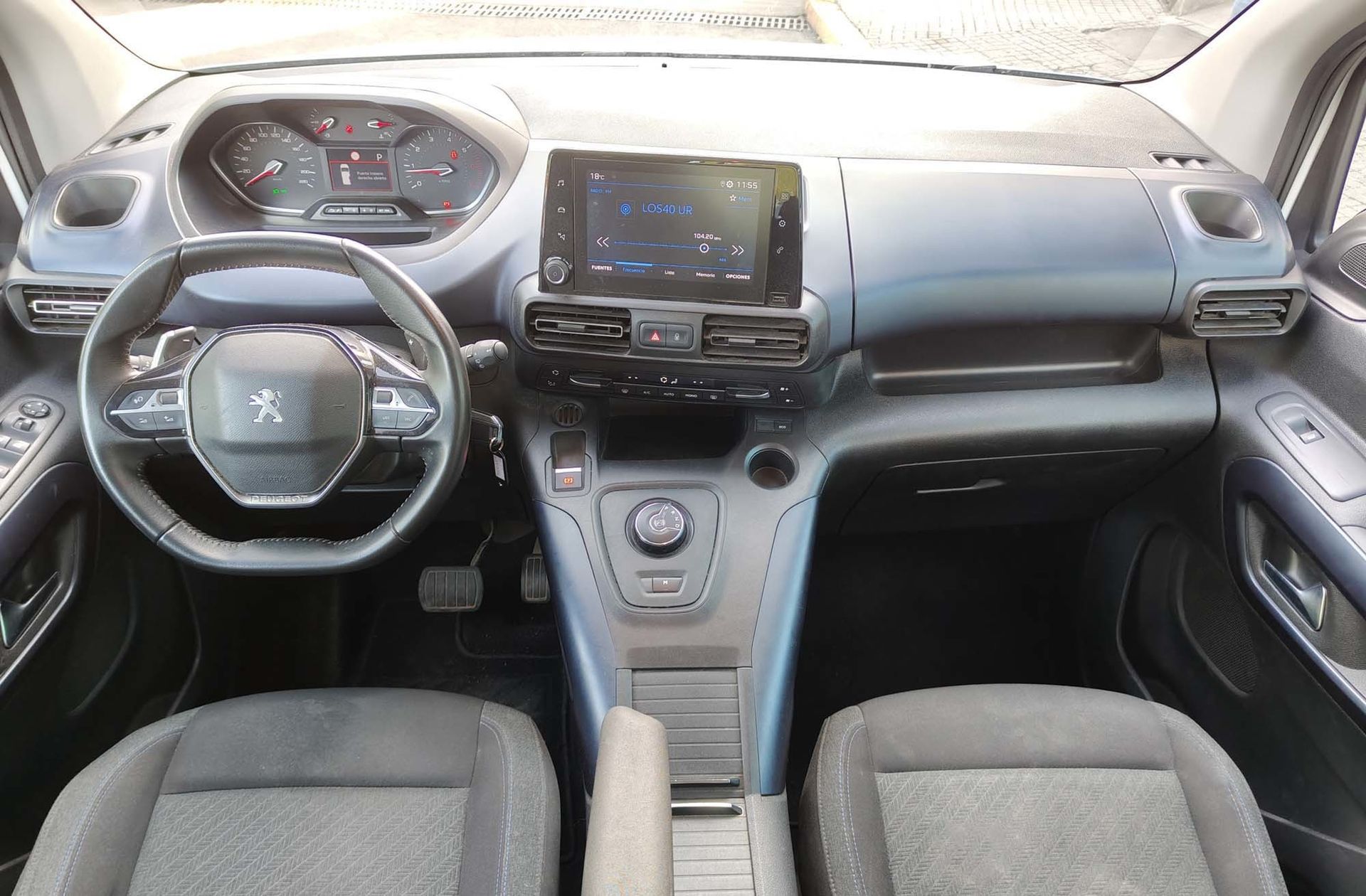 Peugeot Rifter Allure Standard PureTech EAT8 - foto 6