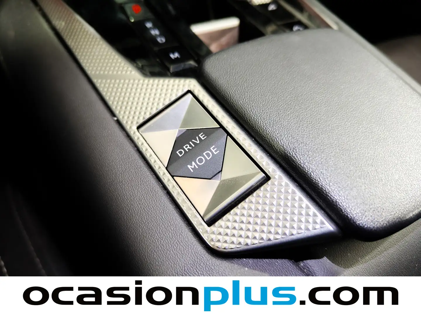 Foto DS DS 4 DS DS4 BlueHDi 130 Bastille Auto (130 CV)