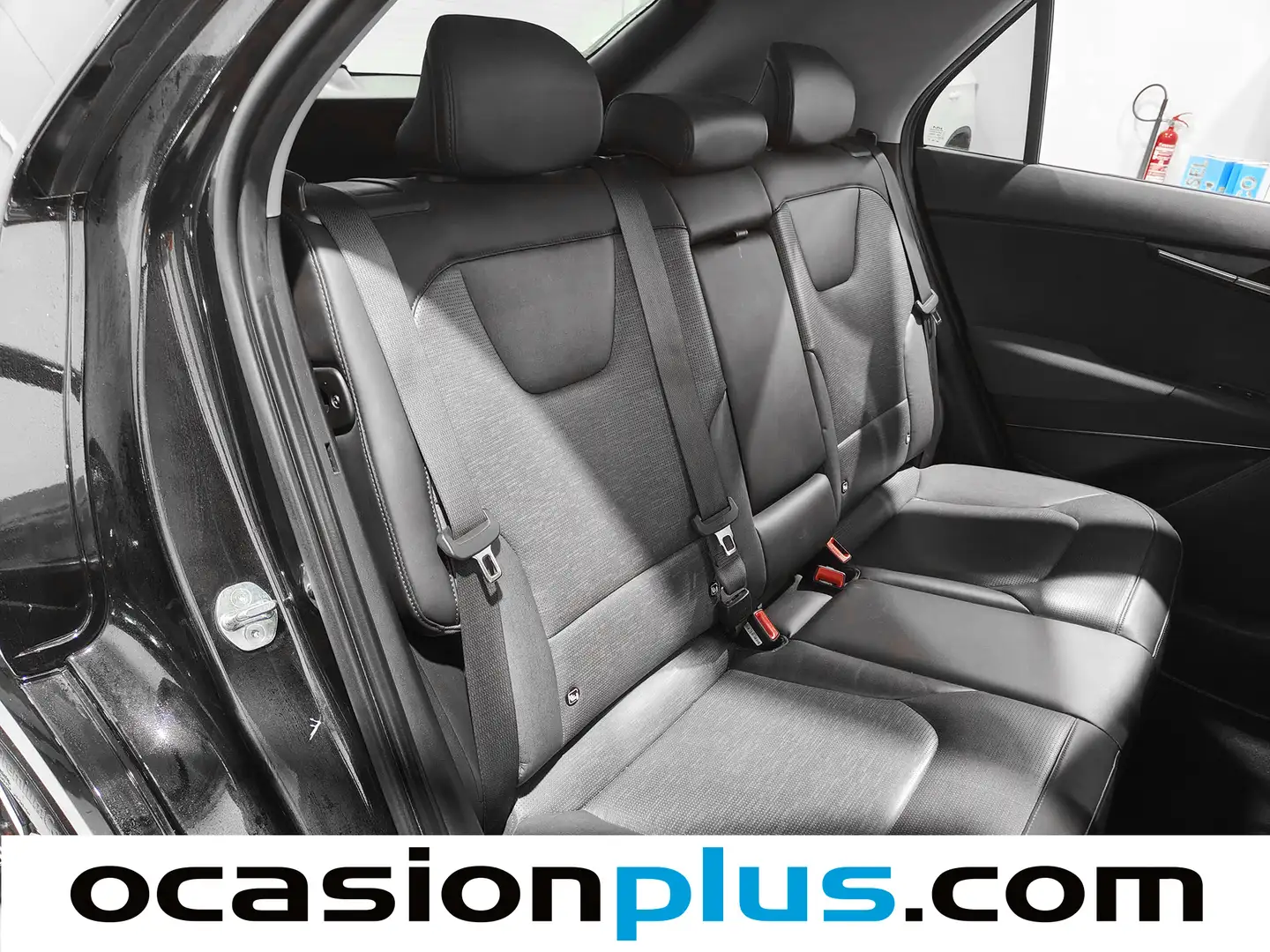 Foto KIA Niro Kia Niro 1.6 GDi HEV Híbrido Emotion (141 CV)