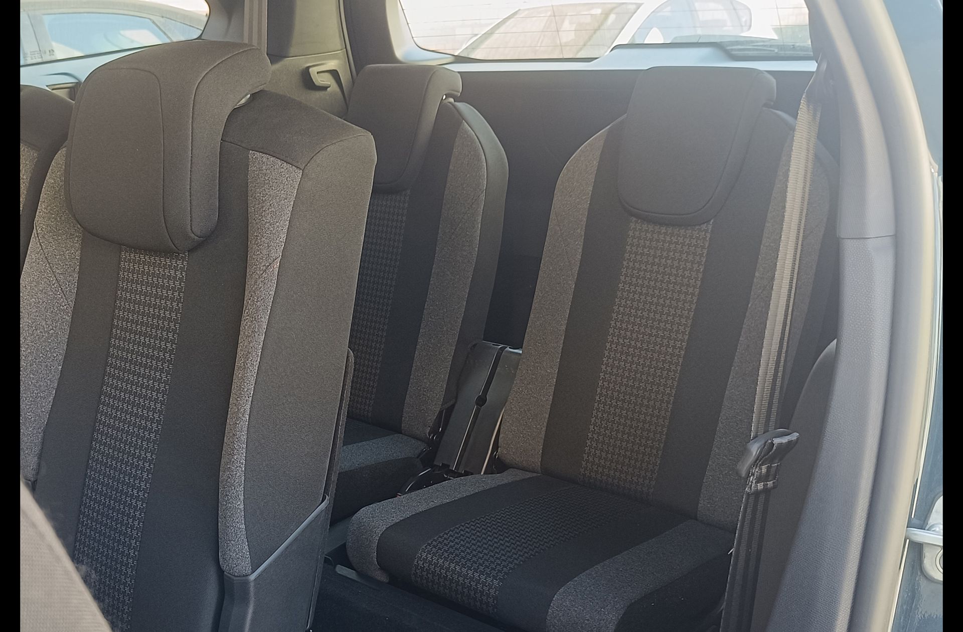 Peugeot 5008 BlueHDi 130 Active Pack EAT8 - foto 6