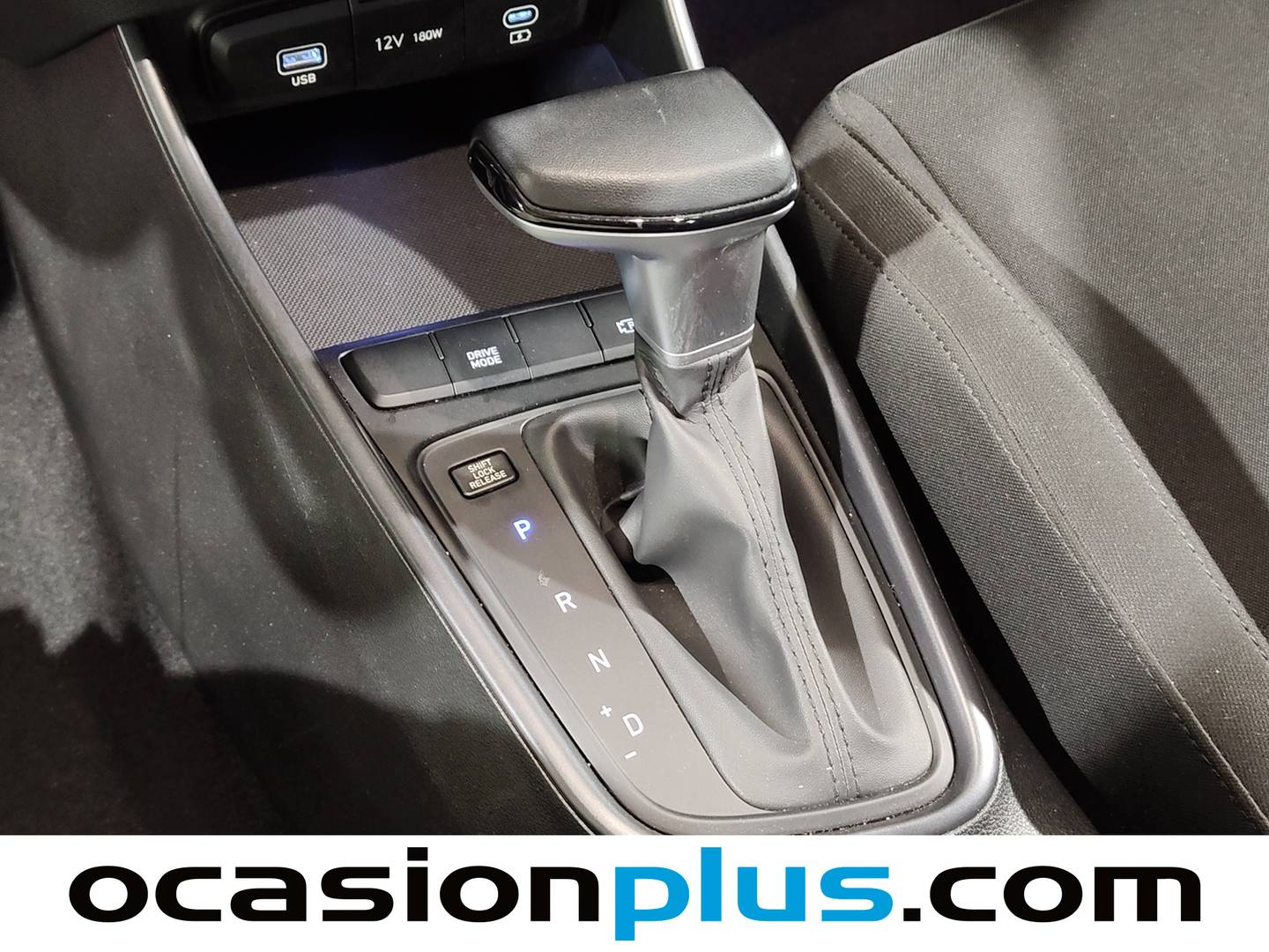 Foto Hyundai Bayon Hyundai Bayon 1.0 TGDI 48V Maxx DCT  (100 CV)