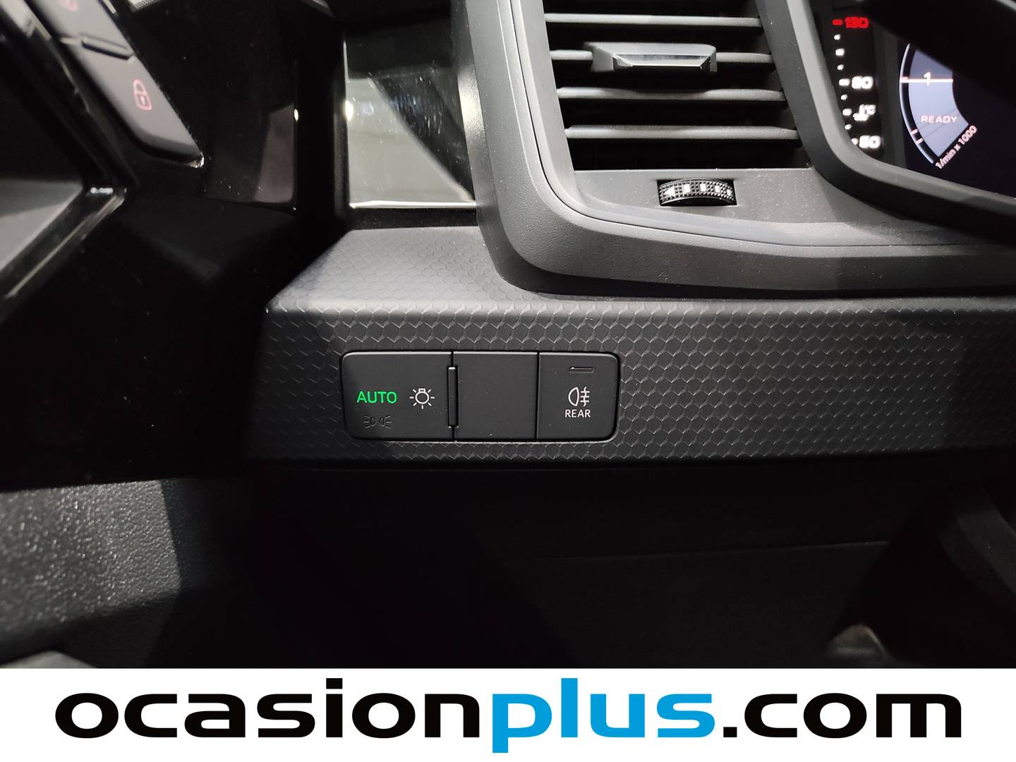 Extras del Audi A1 Audi A1 Sportback Advanced 25 TFSI (95 CV)