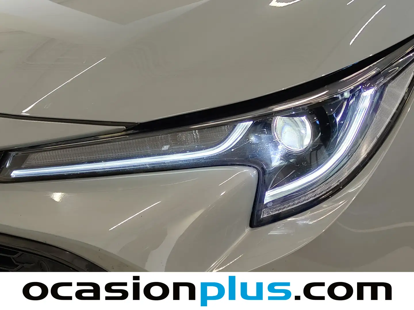 Foto Toyota Corolla Toyota Corolla 1.8 125 Híbrido Feel! E-CVT (122 CV)