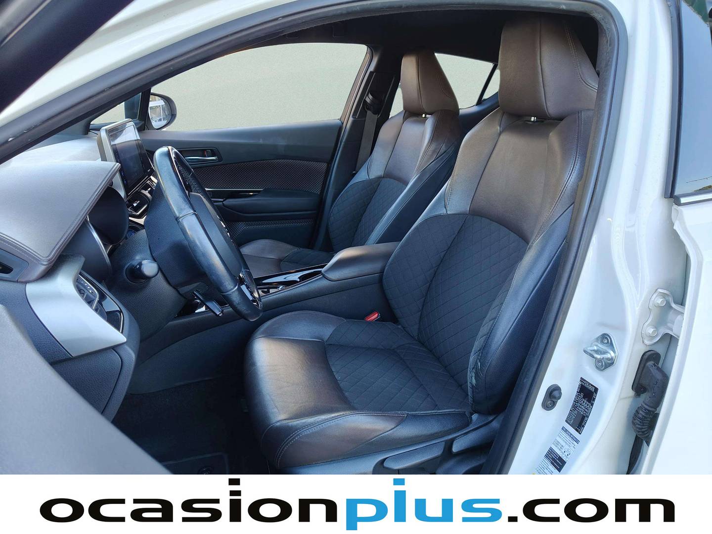 Foto asientos delanteros Toyota C-HR Toyota C-HR 1.8 125H Dynamic Plus (122 CV)
