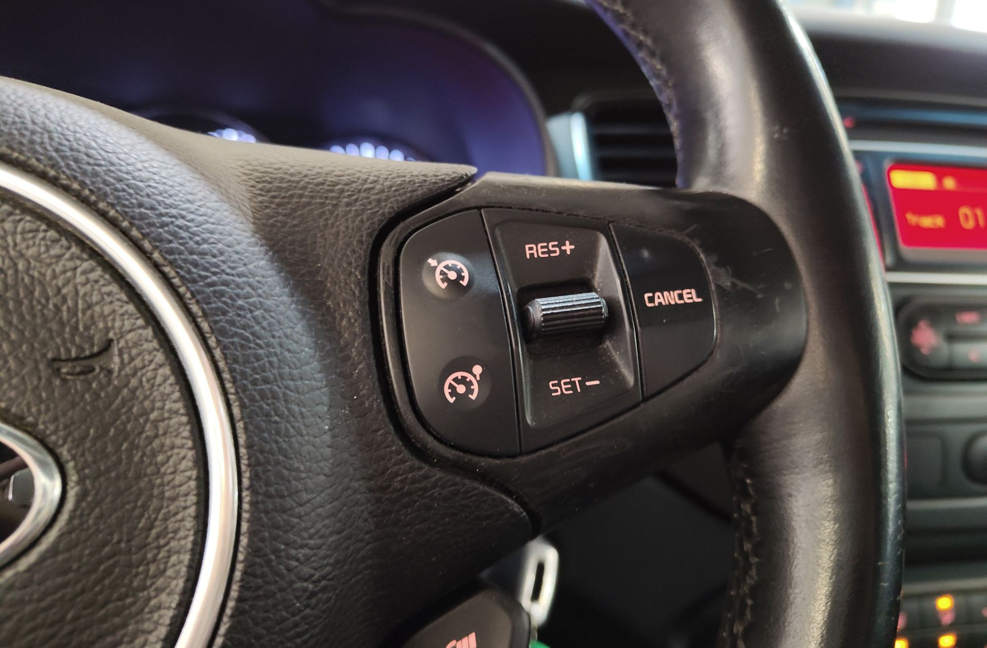 Kia Carens 1.7 CRDi VGT Concept Eco-Dynam 7 plazas - foto 26