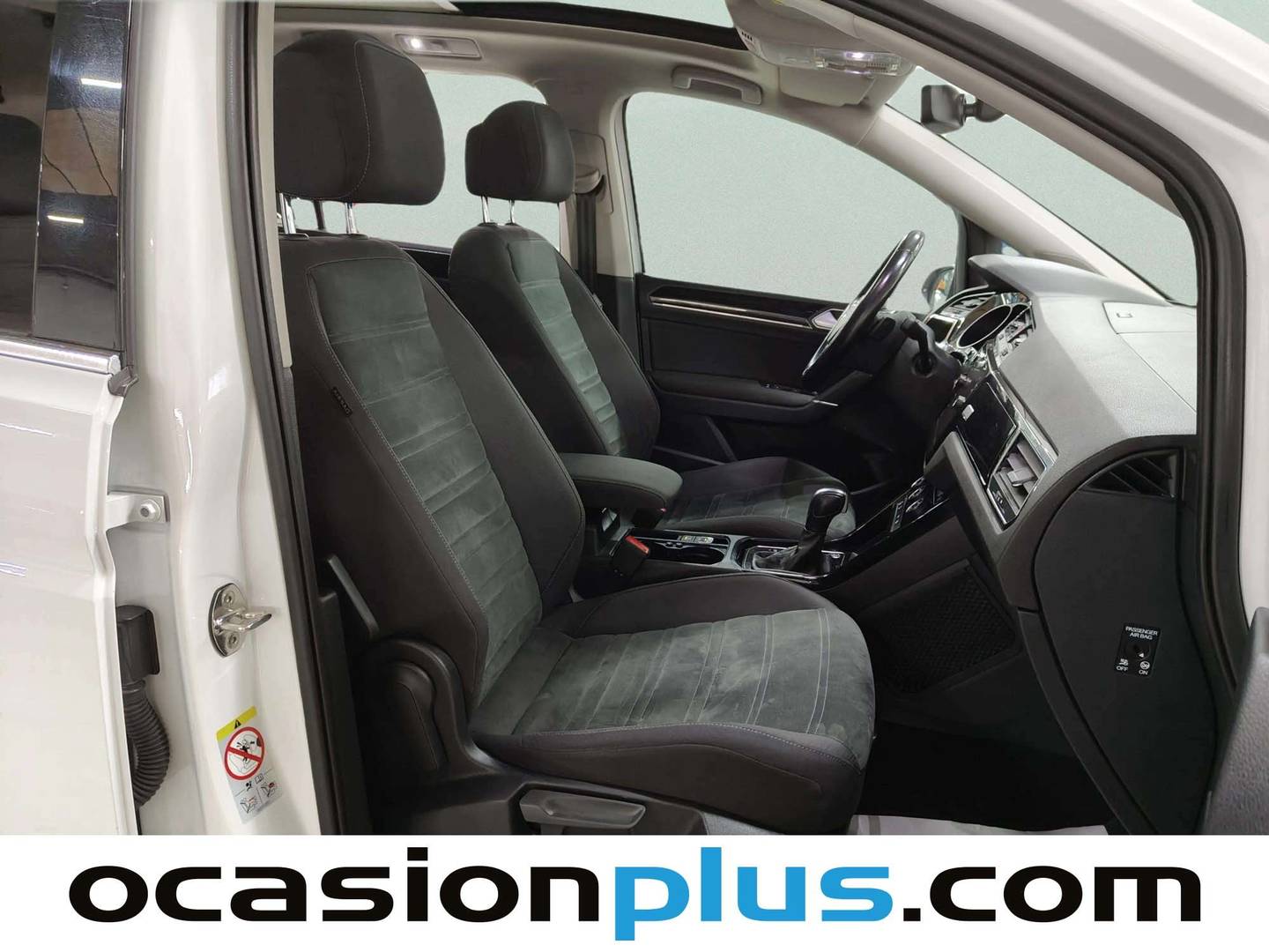 Volkswagen Touran Volkswagen Touran Sport 1.5 TSI Pack R-line (150 CV) DSG 7 Plazas automático