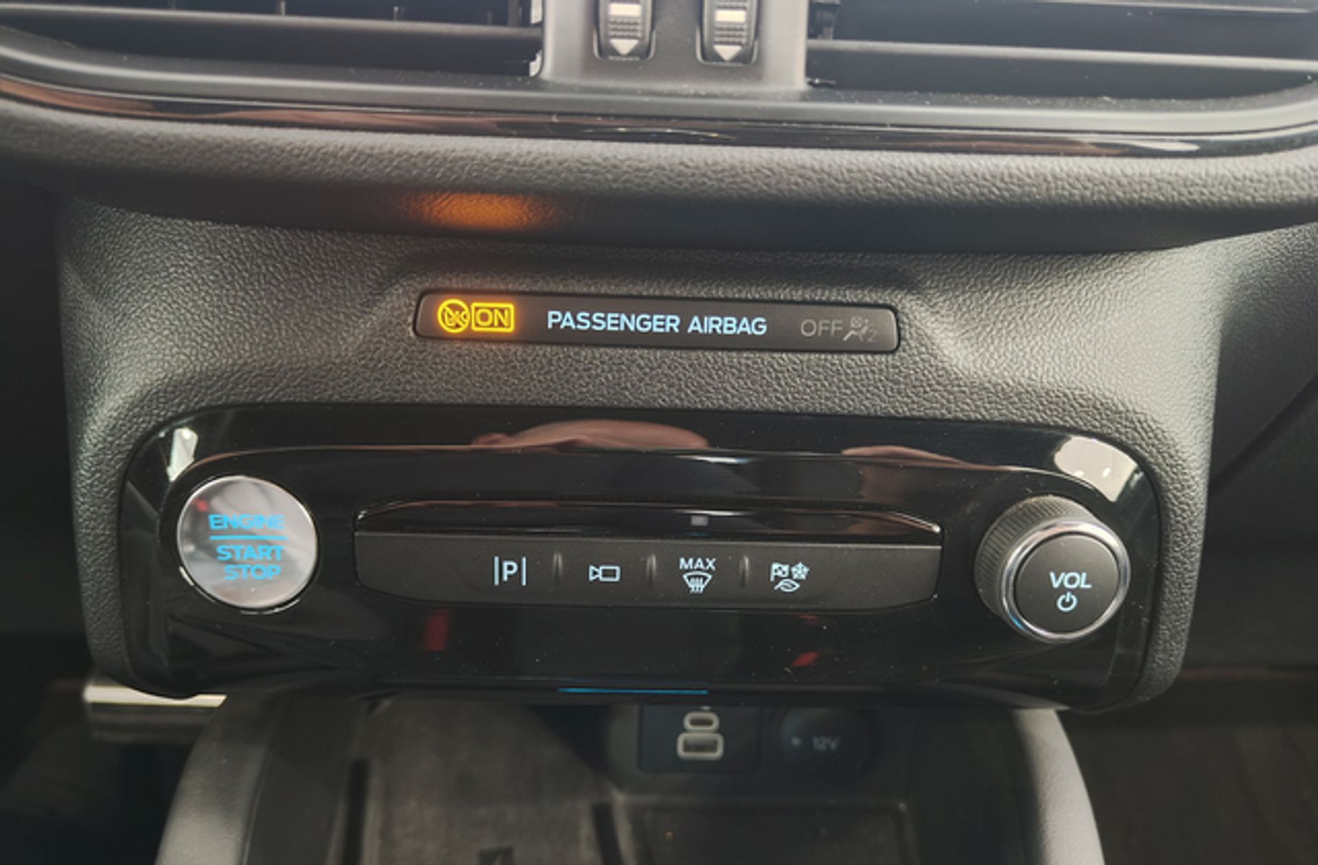 Ford Kuga 2.5 Duratec PHEV ST-Line X - foto 35