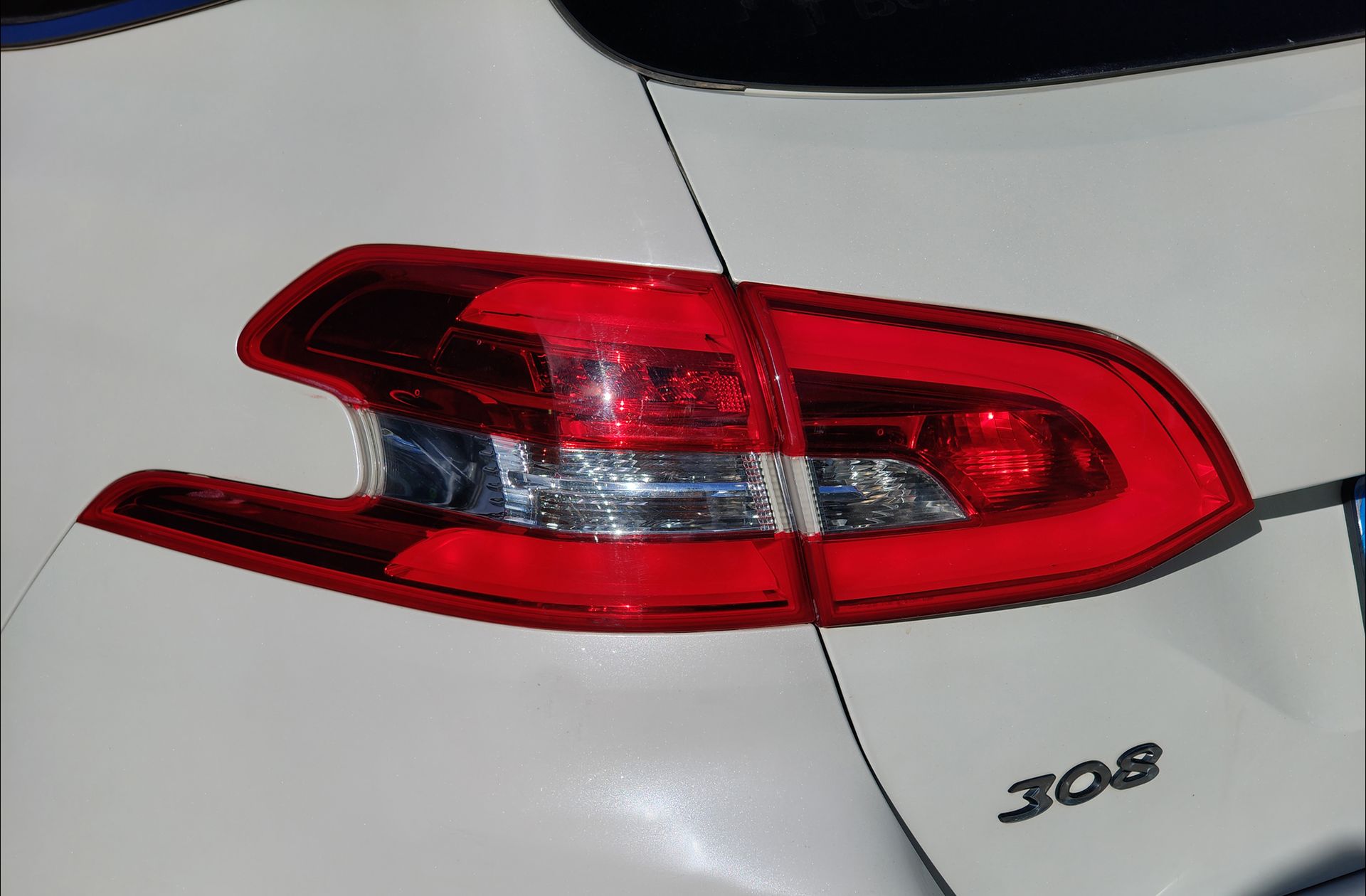 Peugeot 308 SW SW 1.2 PureTech GT Line EAT8 - foto 23