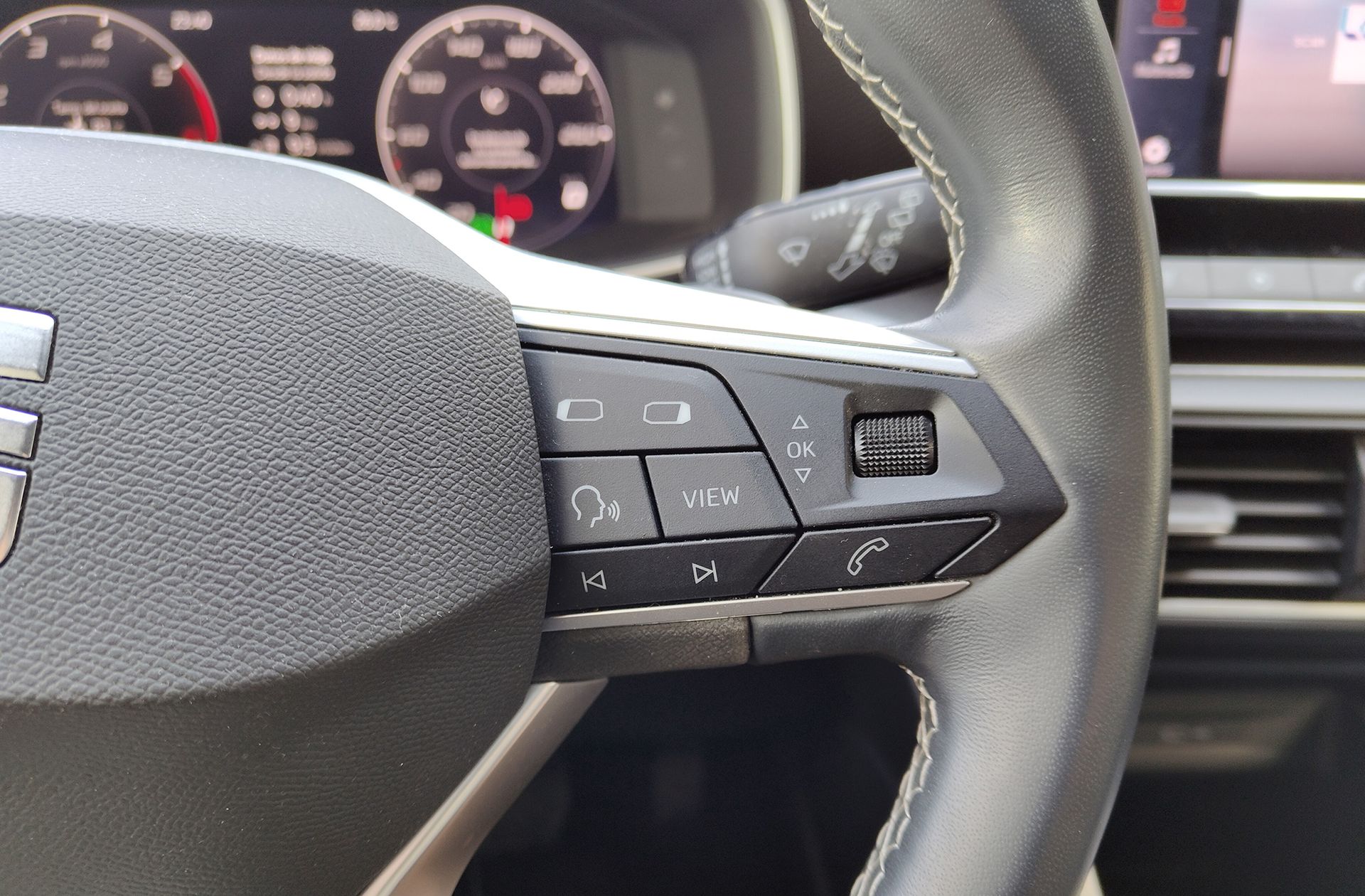 SEAT León ST 2.0 TDI Style XL DSG - foto 24