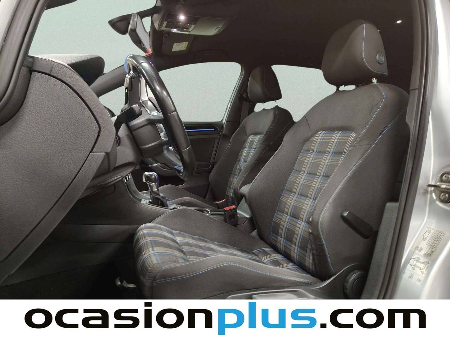 Foto asientos delanteros Volkswagen Golf Volkswagen Golf GTE 1.4 TSI  (204 CV) DSG