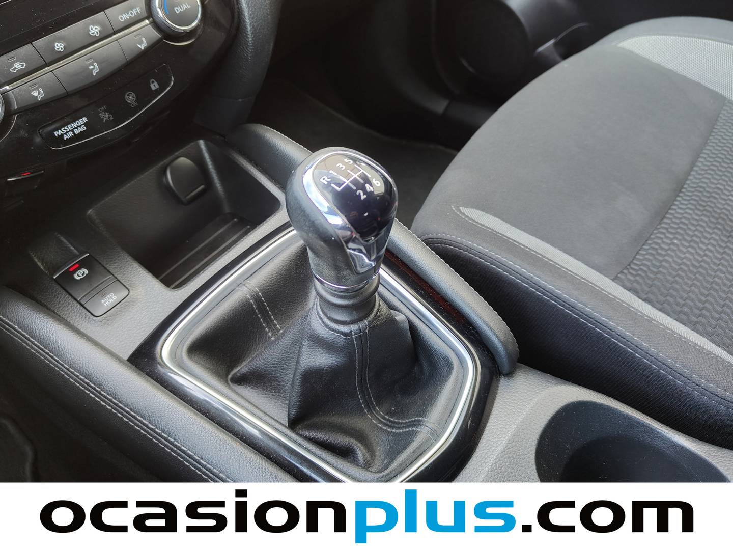 Foto Nissan QASHQAI Nissan Qashqai DIG-T 140 Acenta 4x2 (140 CV)